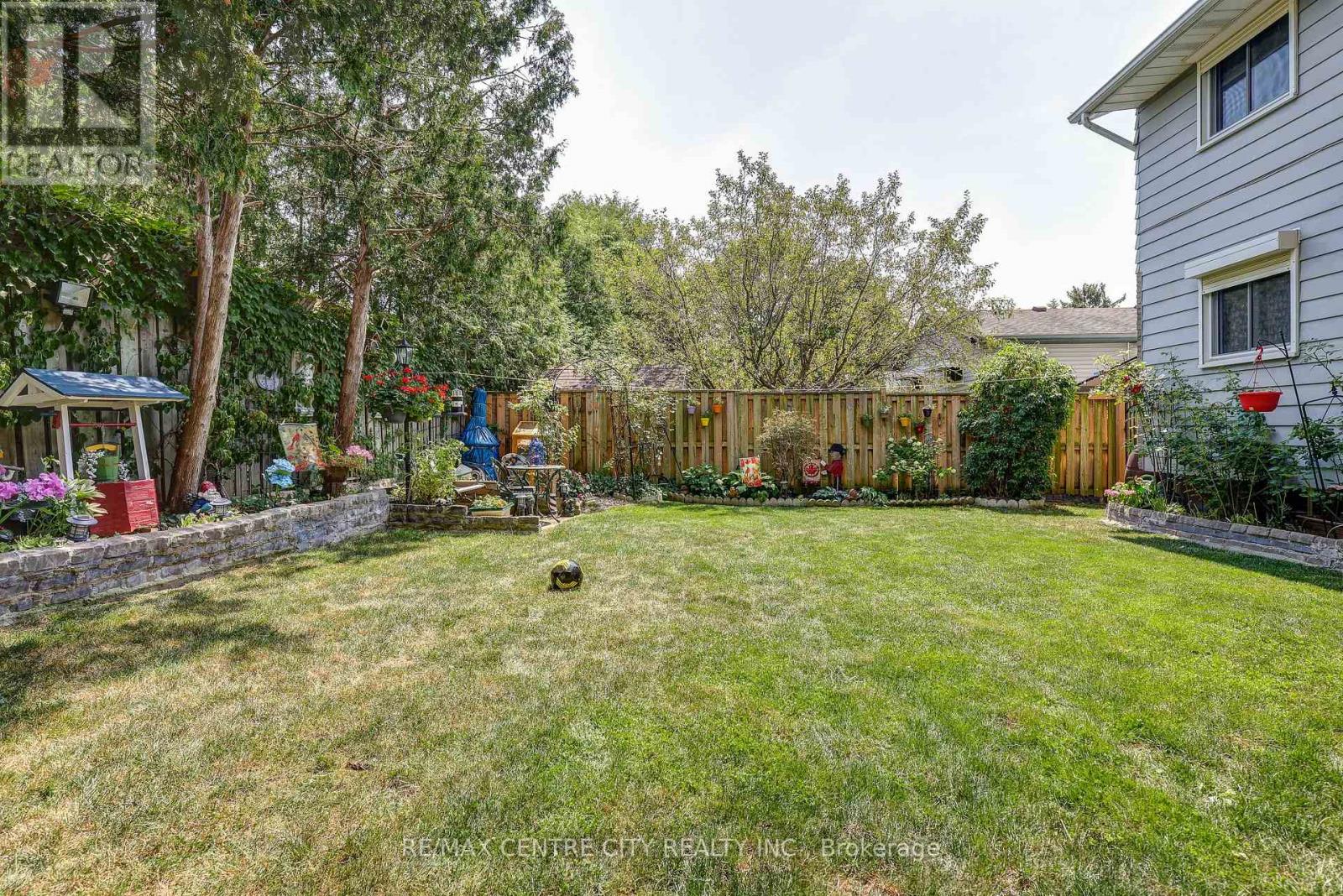 48 Clarendon Crescent, London South, Ontario  N6C 5B8 - Photo 43 - X13657698