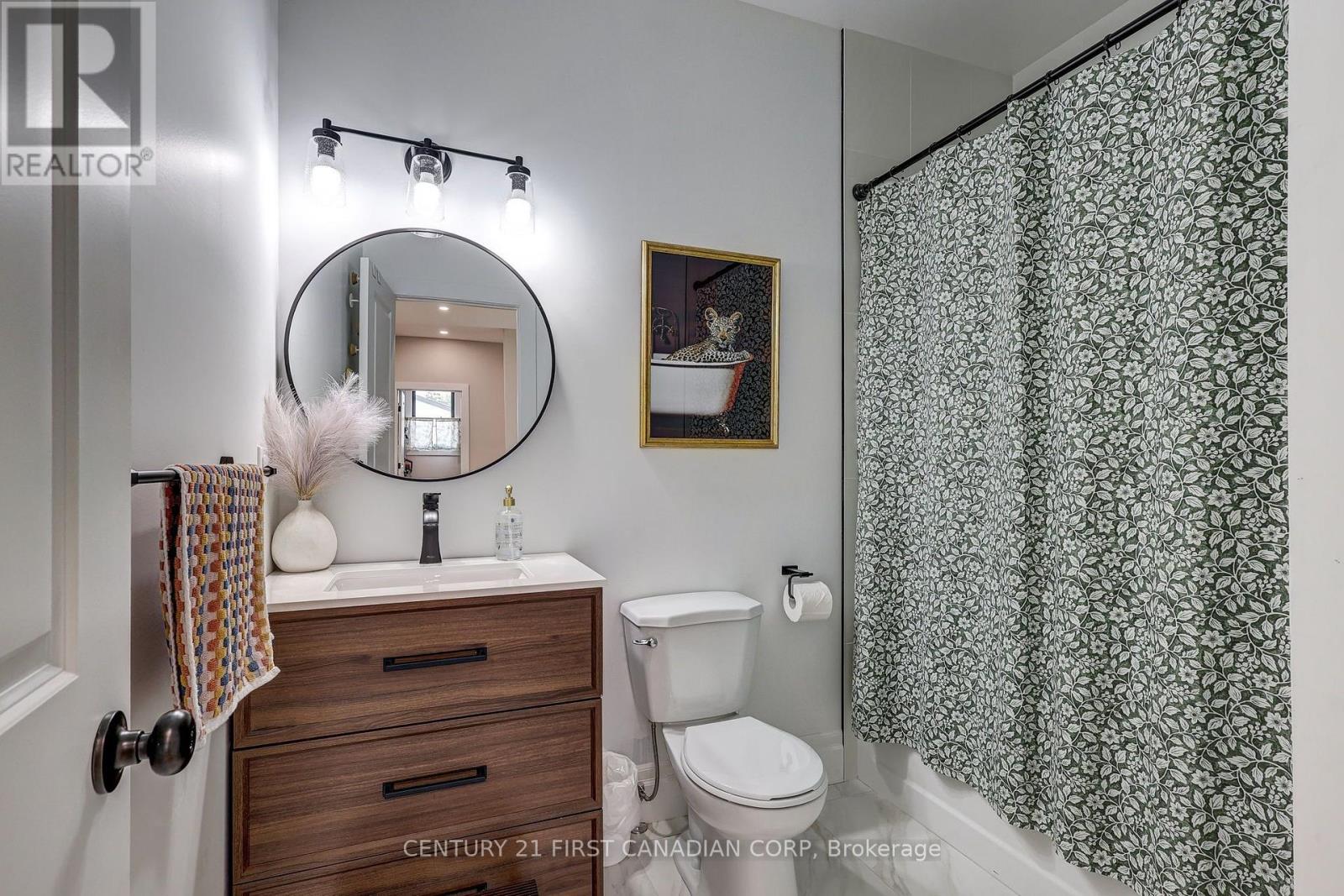 36369 Talbot Line, Southwold, Ontario  N0L 2E0 - Photo 29 - X13657706