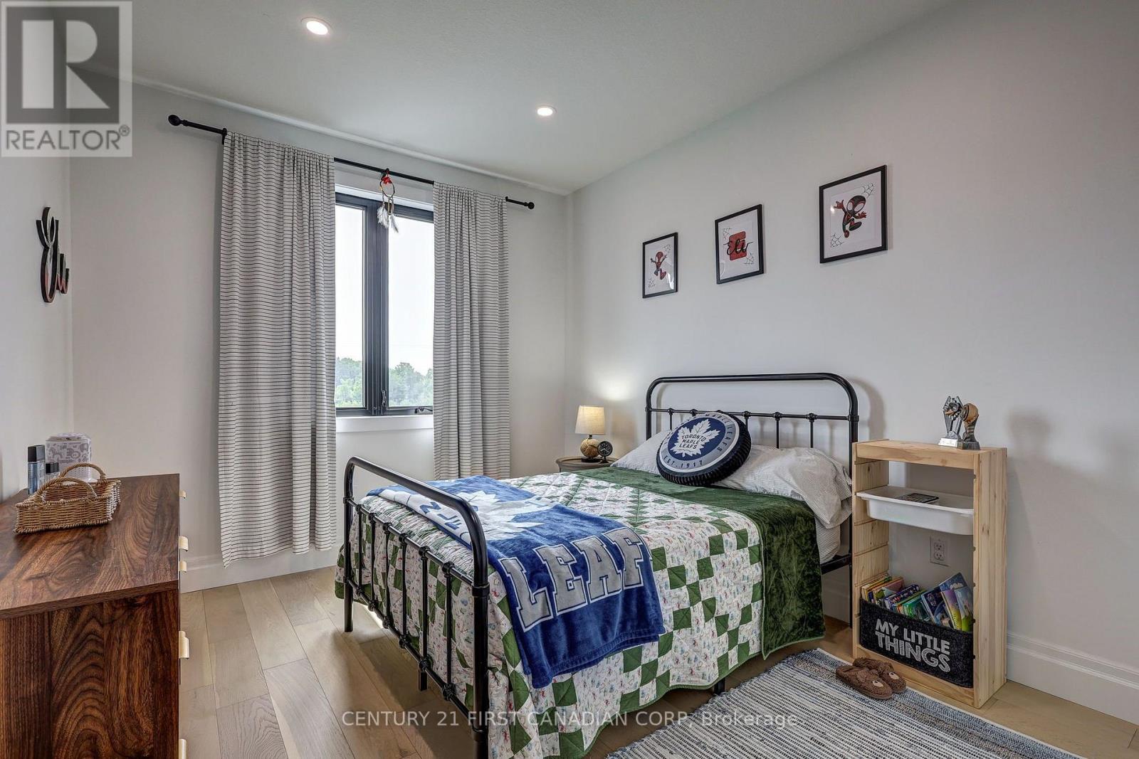 36369 Talbot Line, Southwold, Ontario  N0L 2E0 - Photo 30 - X13657706