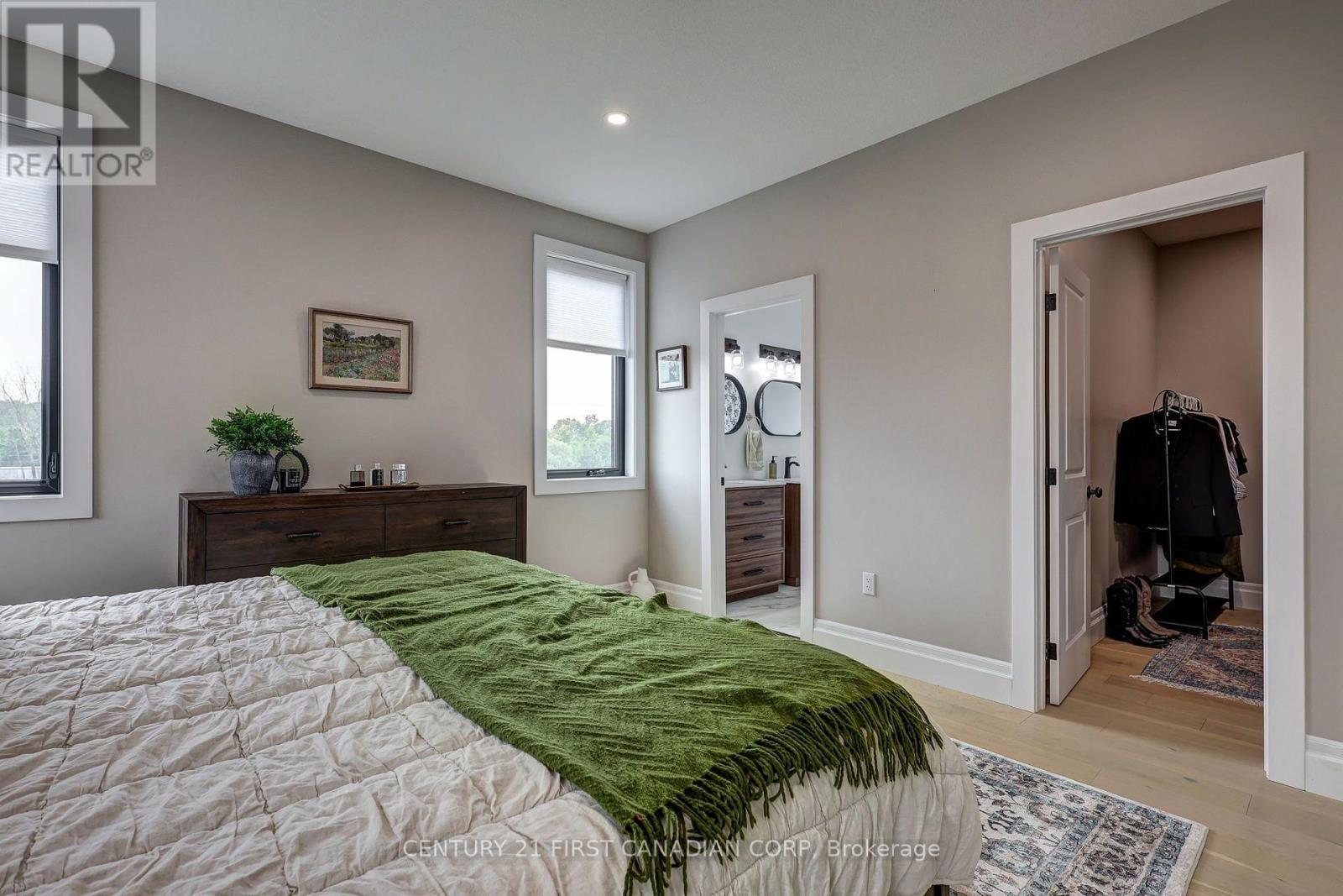 36369 Talbot Line, Southwold, Ontario  N0L 2E0 - Photo 36 - X13657706