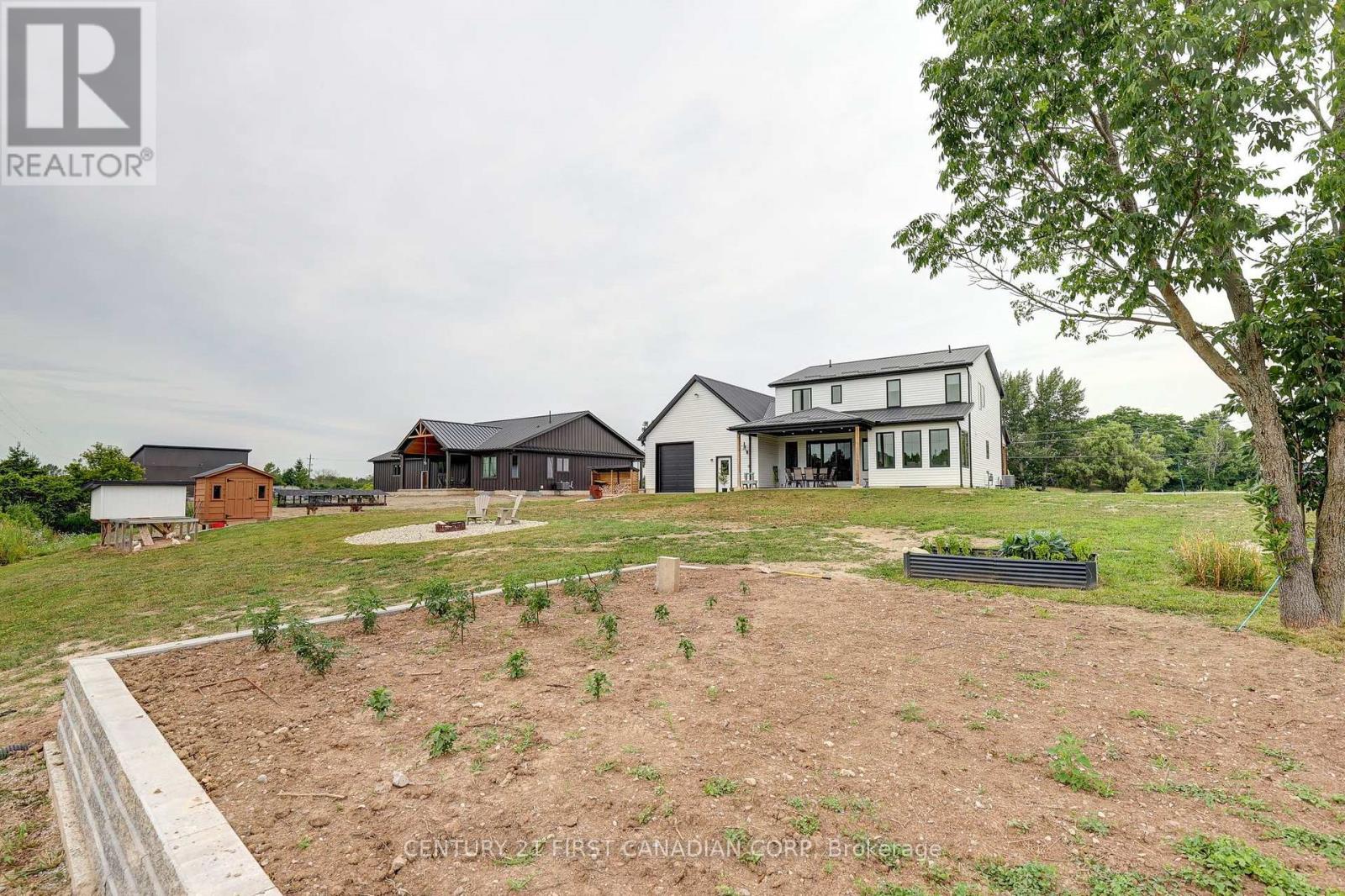 36369 Talbot Line, Southwold, Ontario  N0L 2E0 - Photo 5 - X13657706