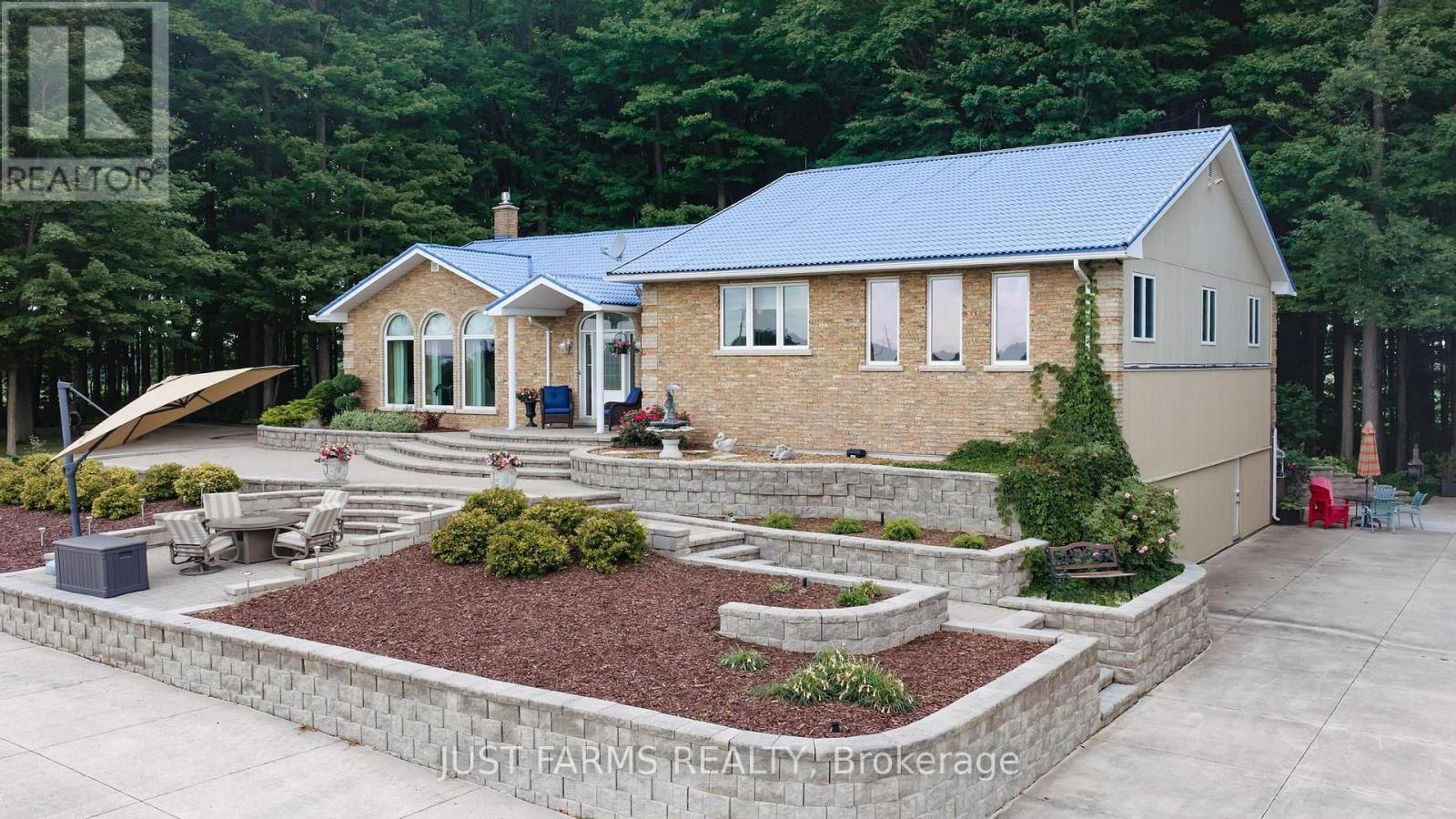 4881 Bruce Road 4 Road, South Bruce, Ontario  N0G 2S0 - Photo 2 - X13657708
