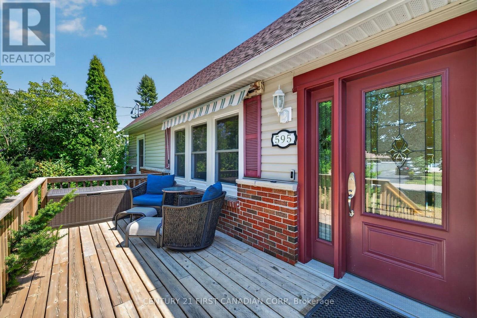 595 Winblest Avenue, London South, Ontario  N6C 3C4 - Photo 3 - X13657724
