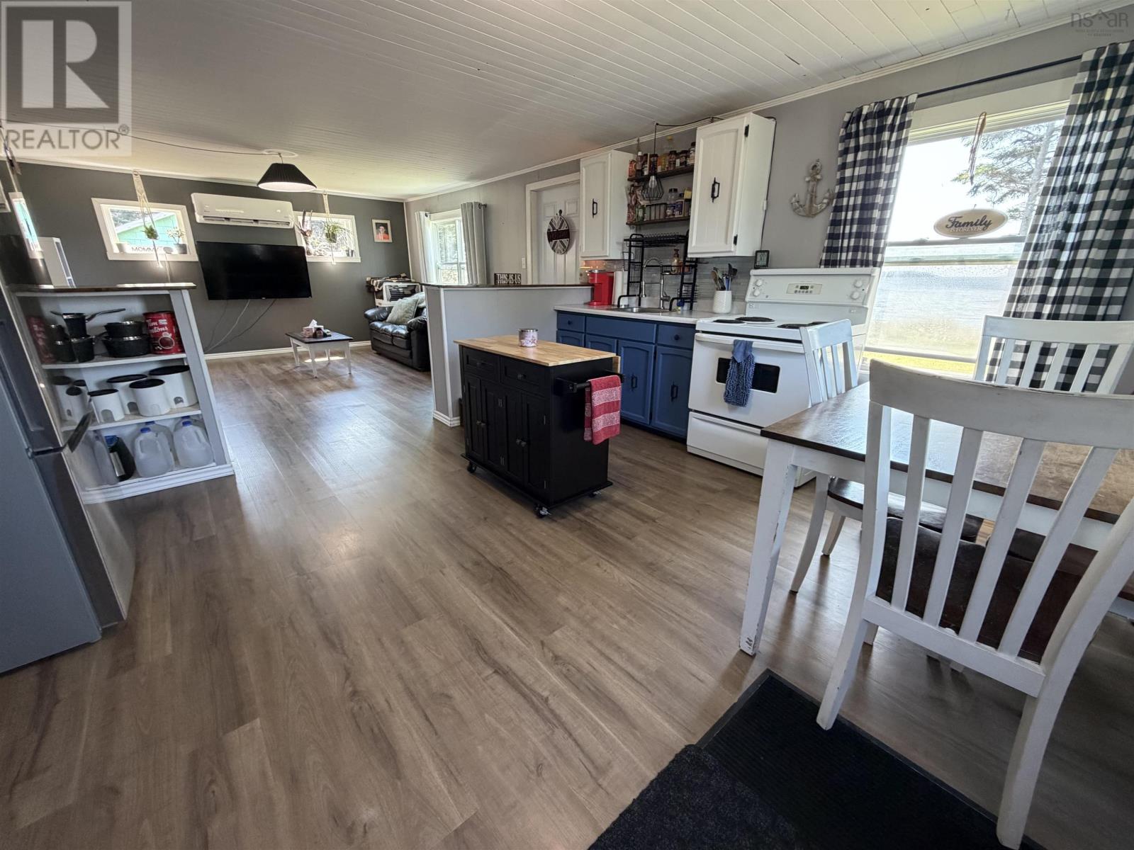 282 Passage Road, Watt Section, Nova Scotia  B0J 3B0 - Photo 10 - 202620152