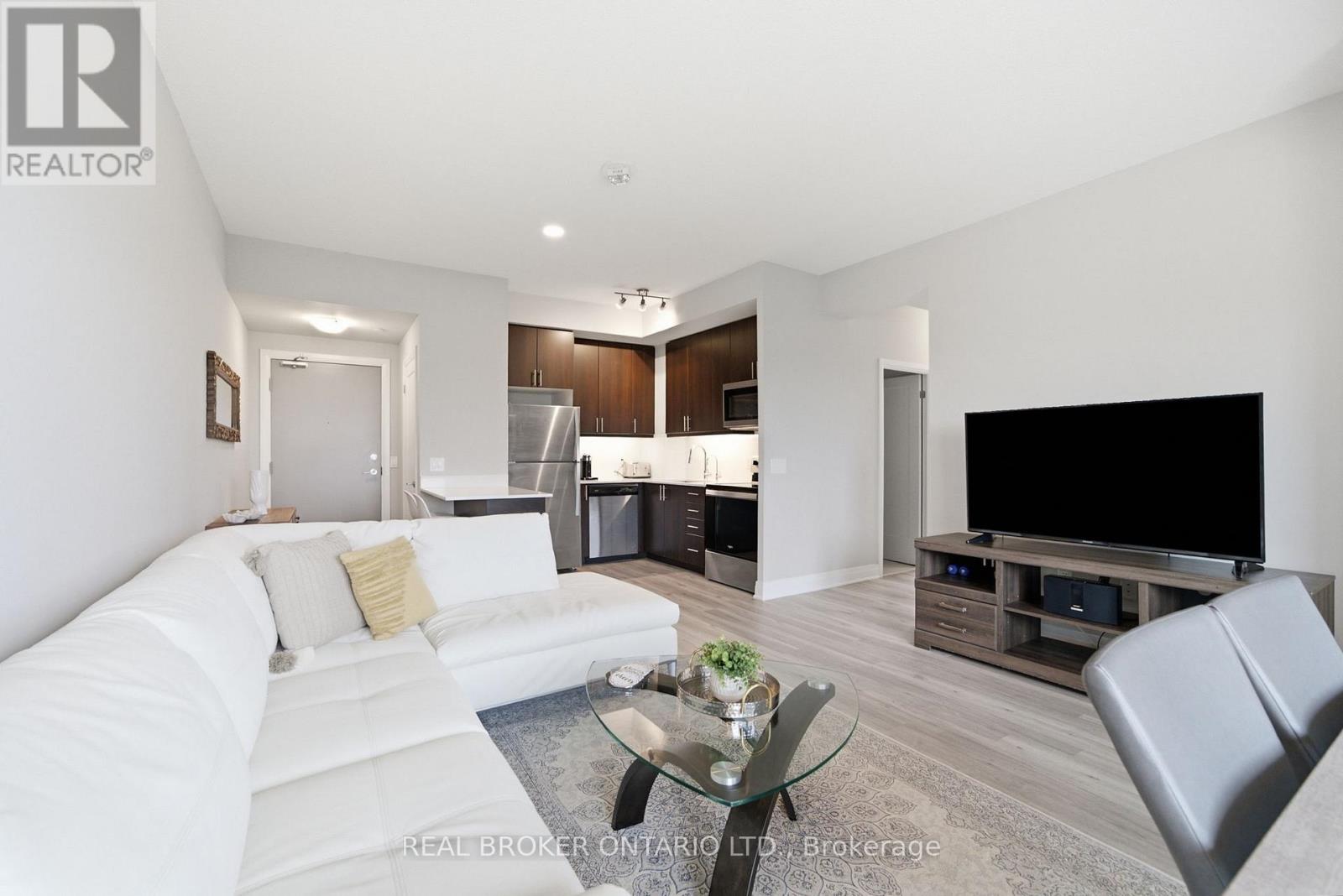 701 - 3220 Sheppard Avenue E, Toronto, Ontario  M1T 0B7 - Photo 11 - E13657558