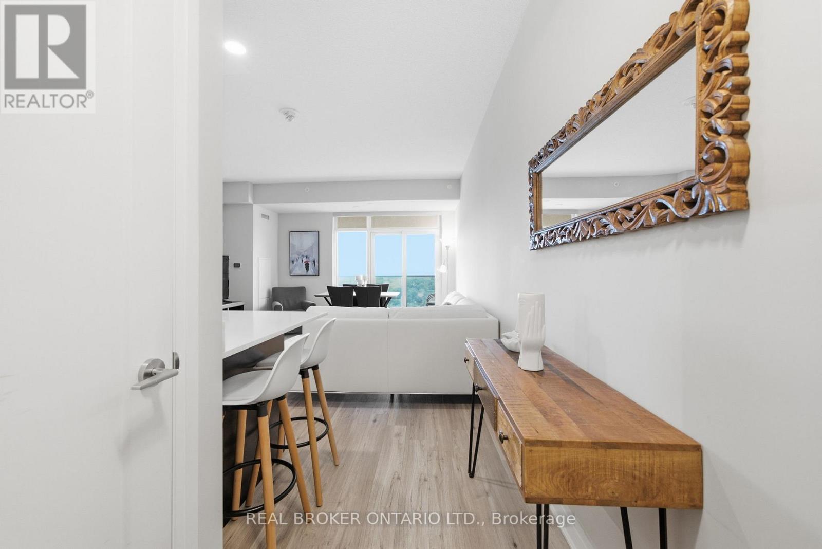 701 - 3220 Sheppard Avenue E, Toronto, Ontario  M1T 0B7 - Photo 5 - E13657558