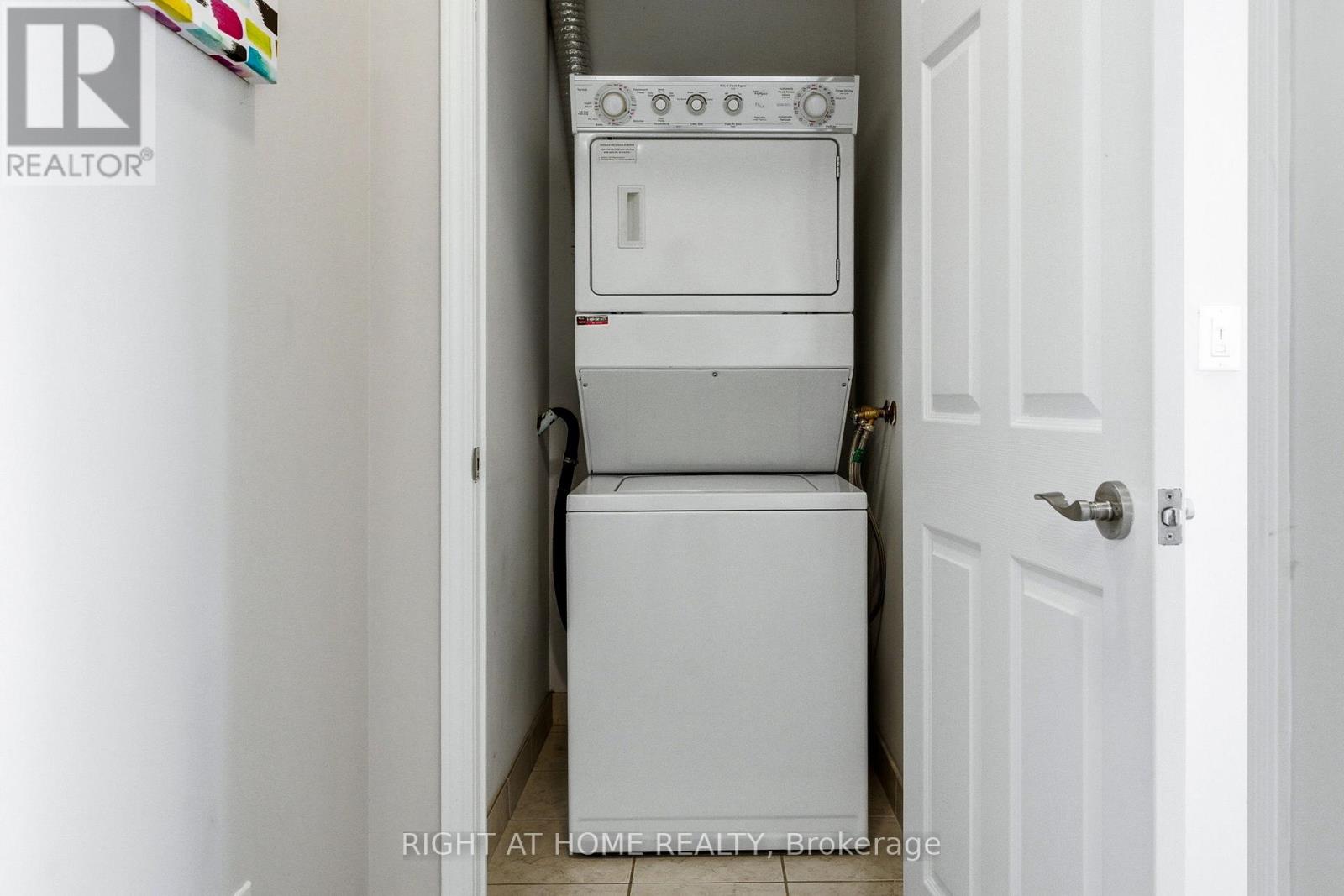 Ph01 - 3650 Kingston Road, Toronto, Ontario  M1M 3X9 - Photo 28 - E13657730