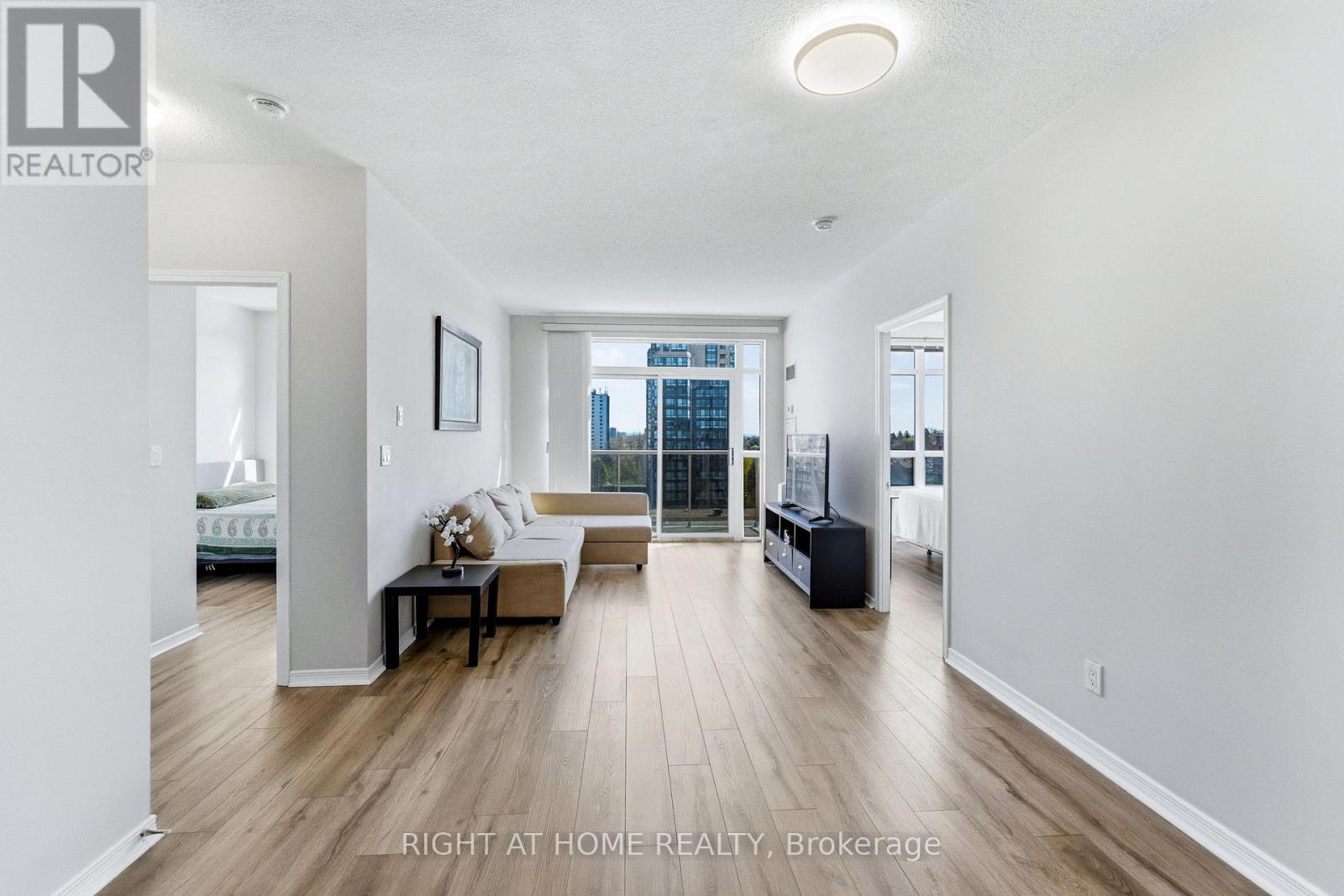 Ph01 - 3650 Kingston Road, Toronto, Ontario  M1M 3X9 - Photo 8 - E13657730