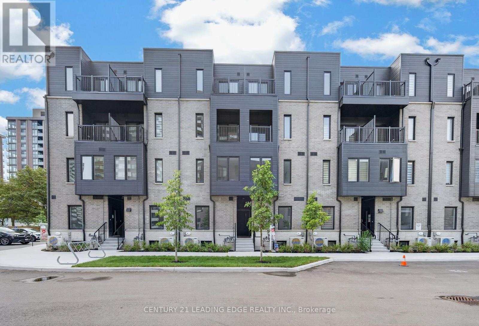 62 - 10 Calamint Lane, Toronto, Ontario  M1W 2H1 - Photo 1 - E13657742
