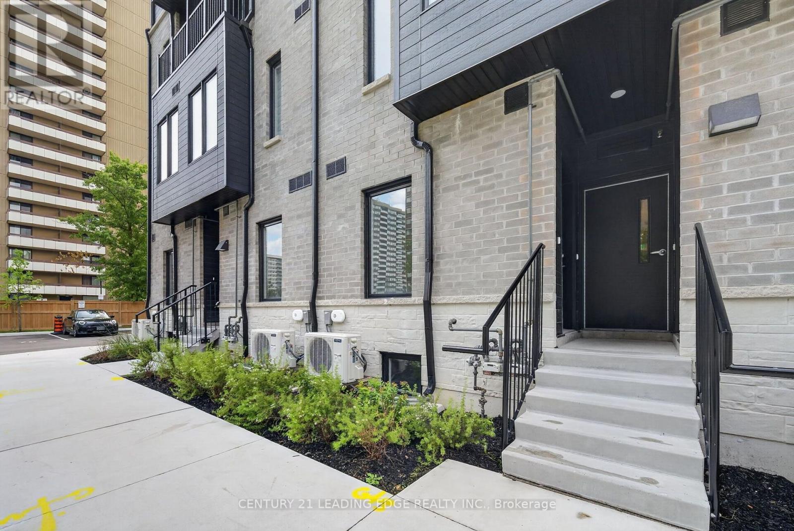 62 - 10 Calamint Lane, Toronto, Ontario  M1W 2H1 - Photo 7 - E13657742
