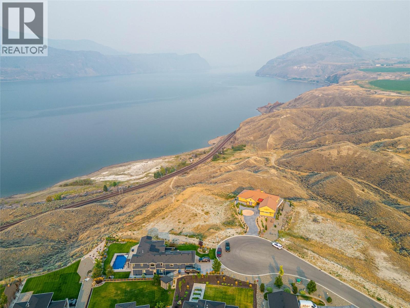 128 Lake Point Court, Kamloops, British Columbia  V1S 0G2 - Photo 11 - 10396139