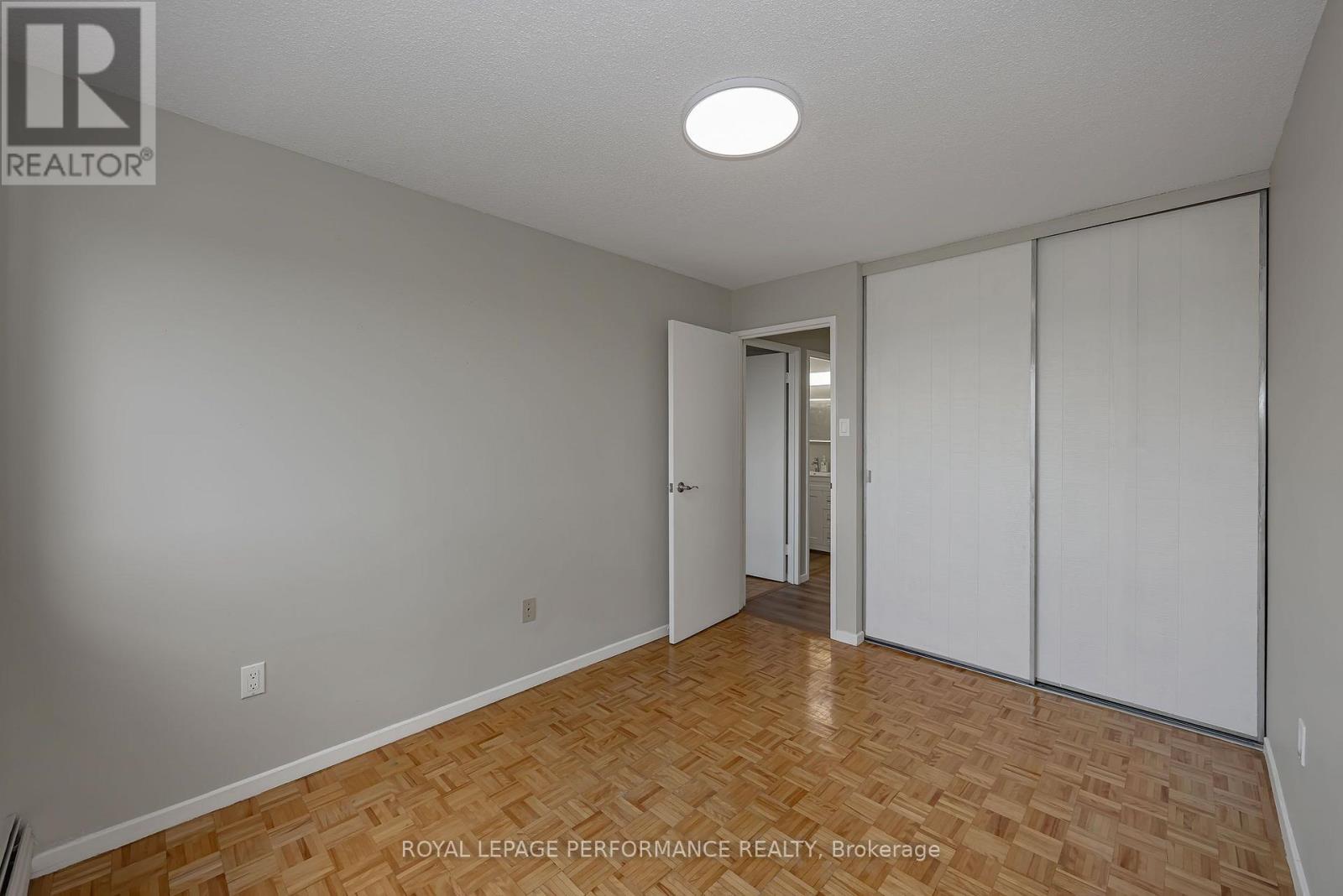 920 - 20 Chesterton Drive, Ottawa, Ontario  K2E 6Z7 - Photo 18 - X13657626