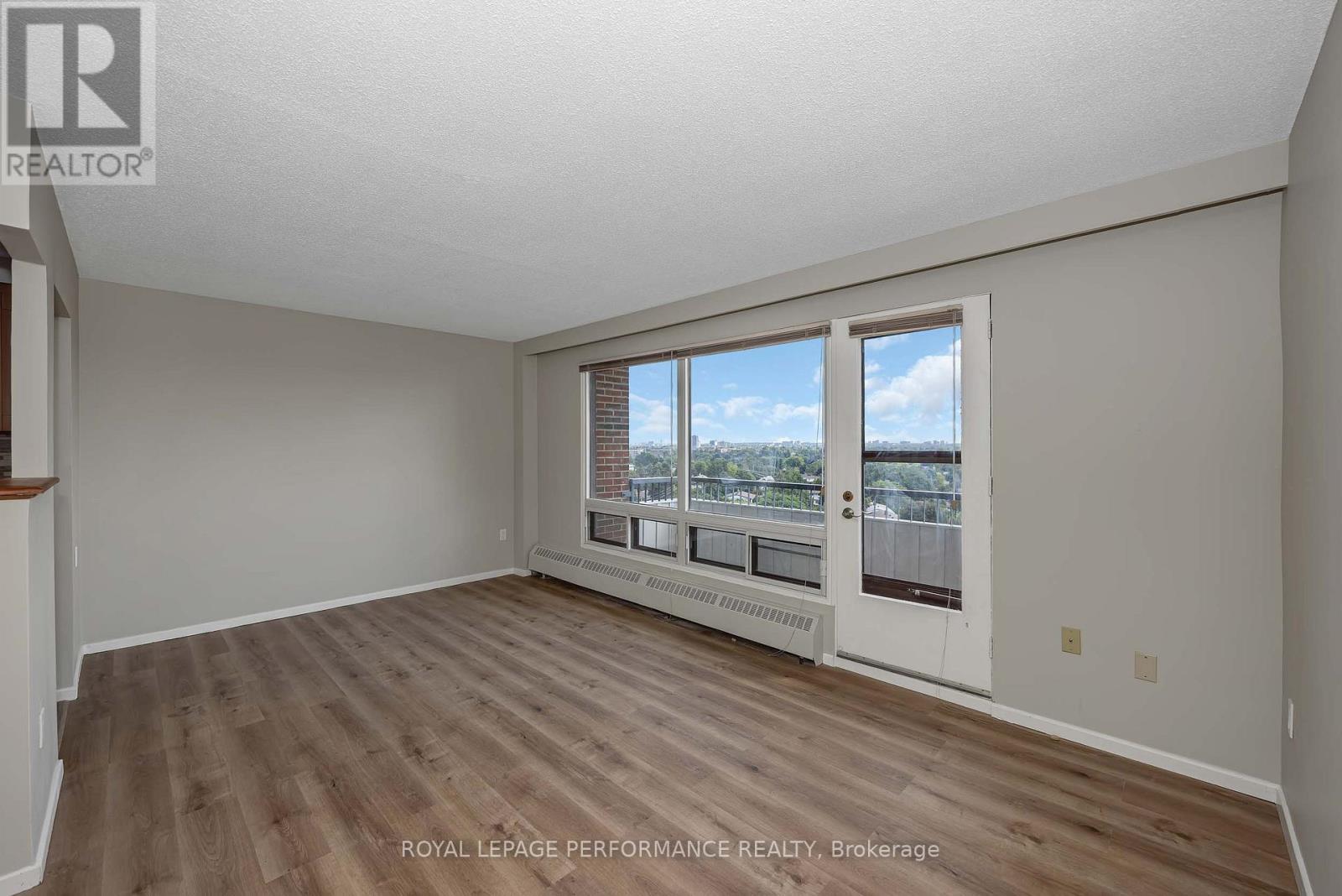 920 - 20 Chesterton Drive, Ottawa, Ontario  K2E 6Z7 - Photo 6 - X13657626