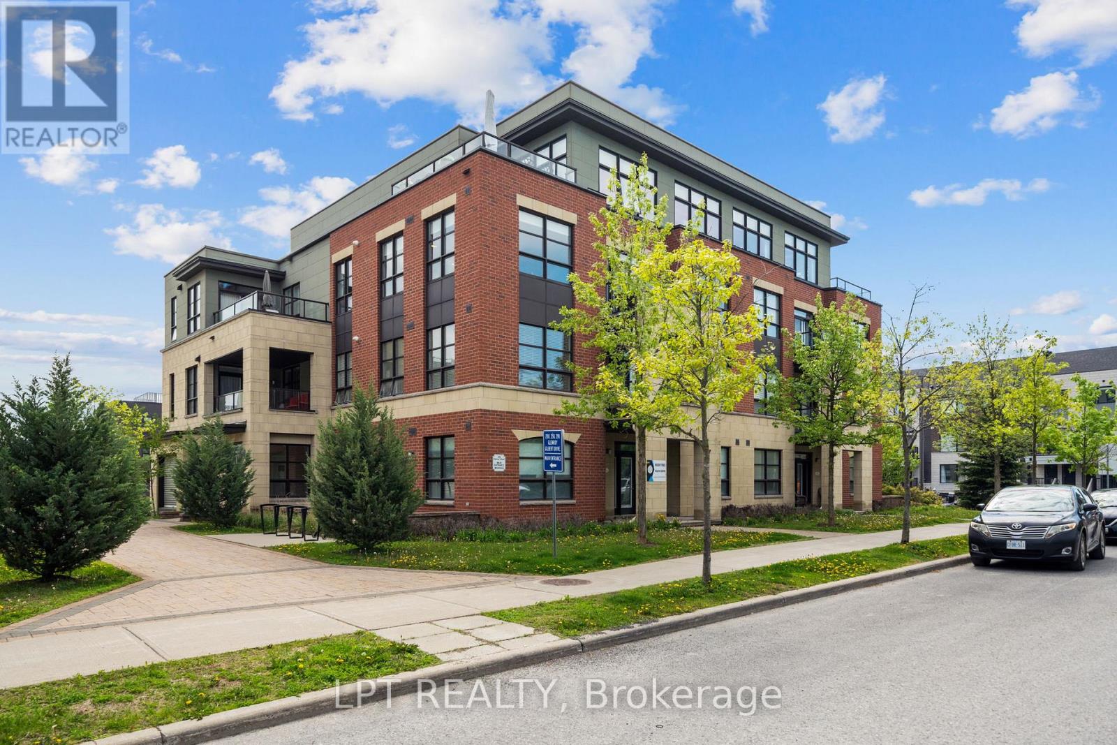 301 - 298 Glenroy Gilbert Drive, Ottawa, Ontario  K2J 5W2 - Photo 4 - X13657642