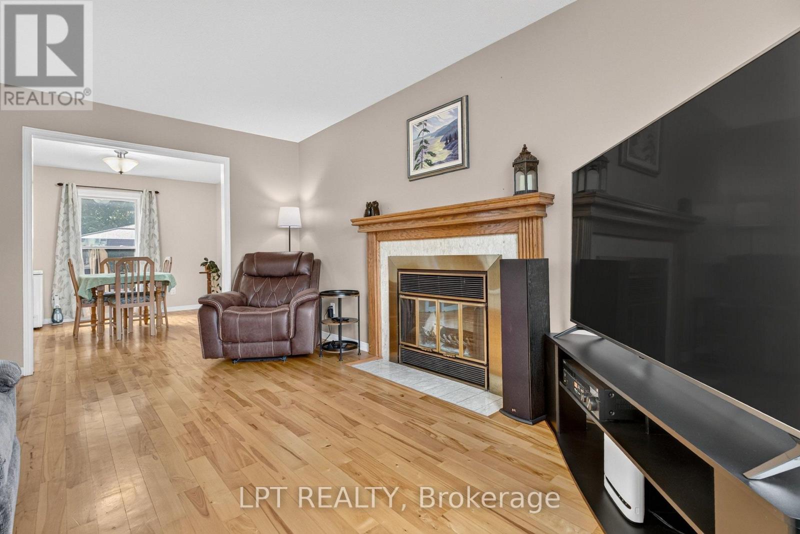 56 Victor Street, Ottawa, Ontario  K2S 1H8 - Photo 6 - X13657732