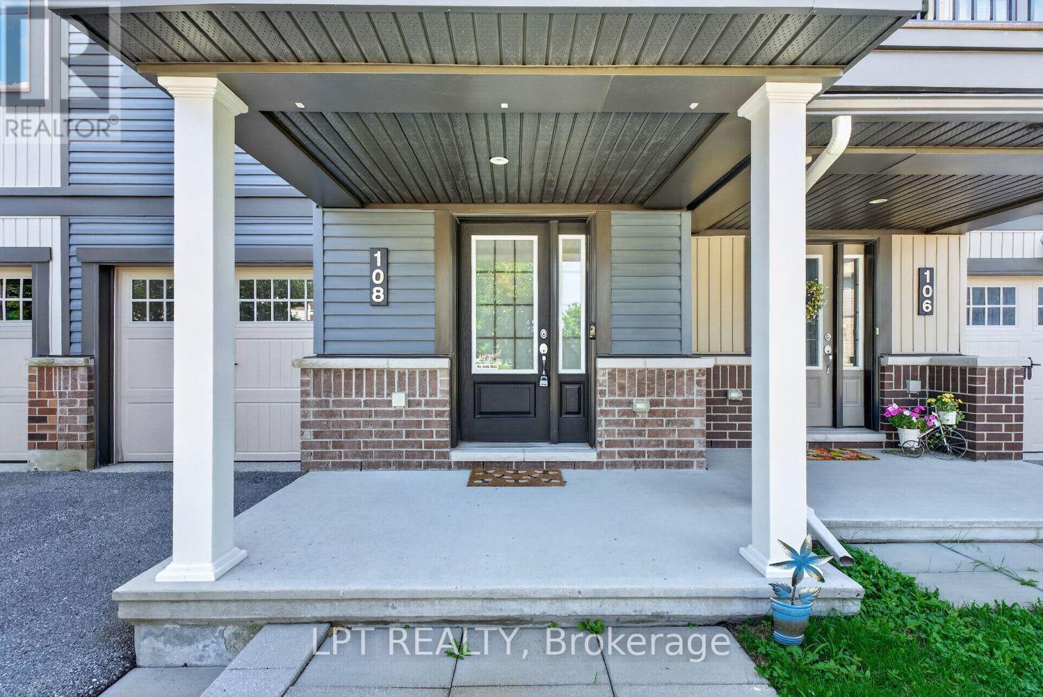 108 Sweetwater Lane, Ottawa, Ontario  K2T 0L1 - Photo 4 - X13657770