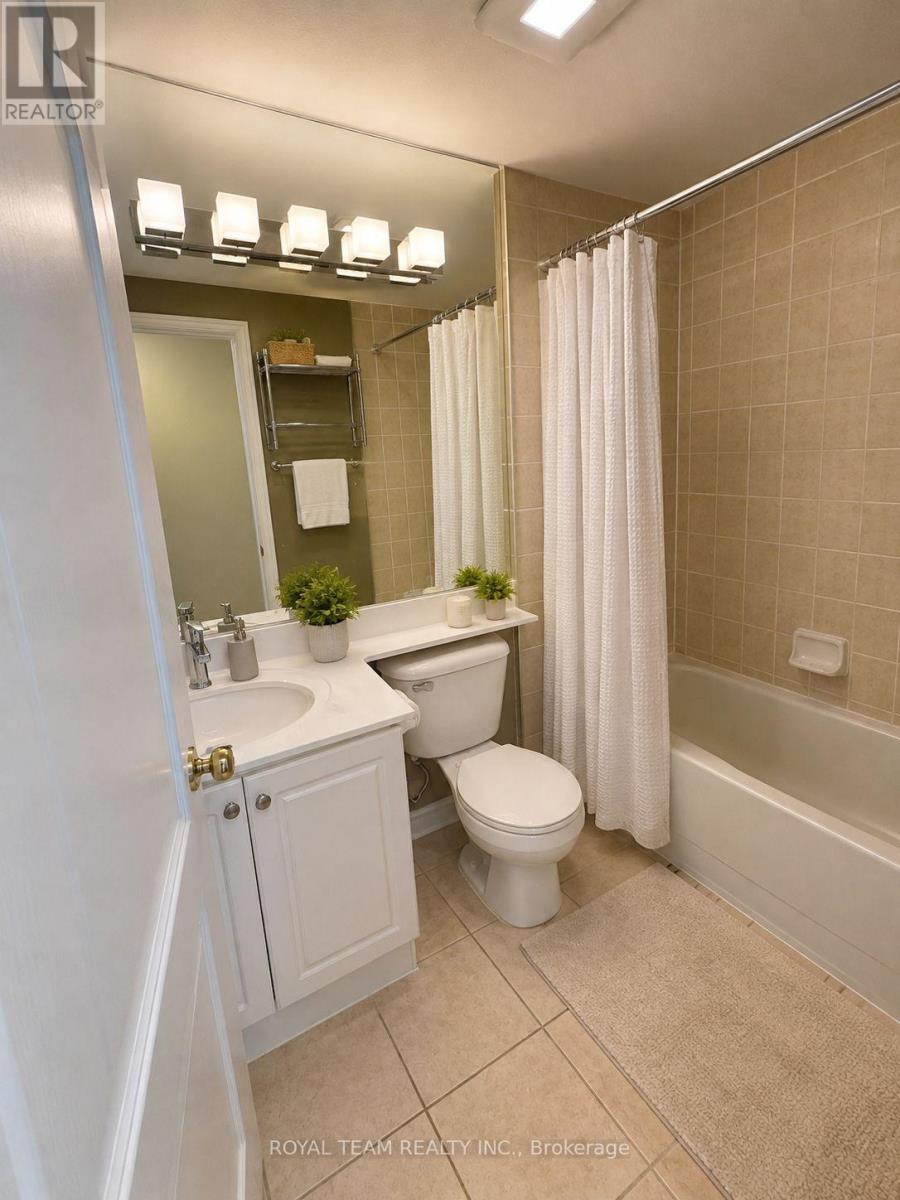 1110 - 100 Promenade Circle, Vaughan, Ontario  L4J 7W7 - Photo 10 - N13657518