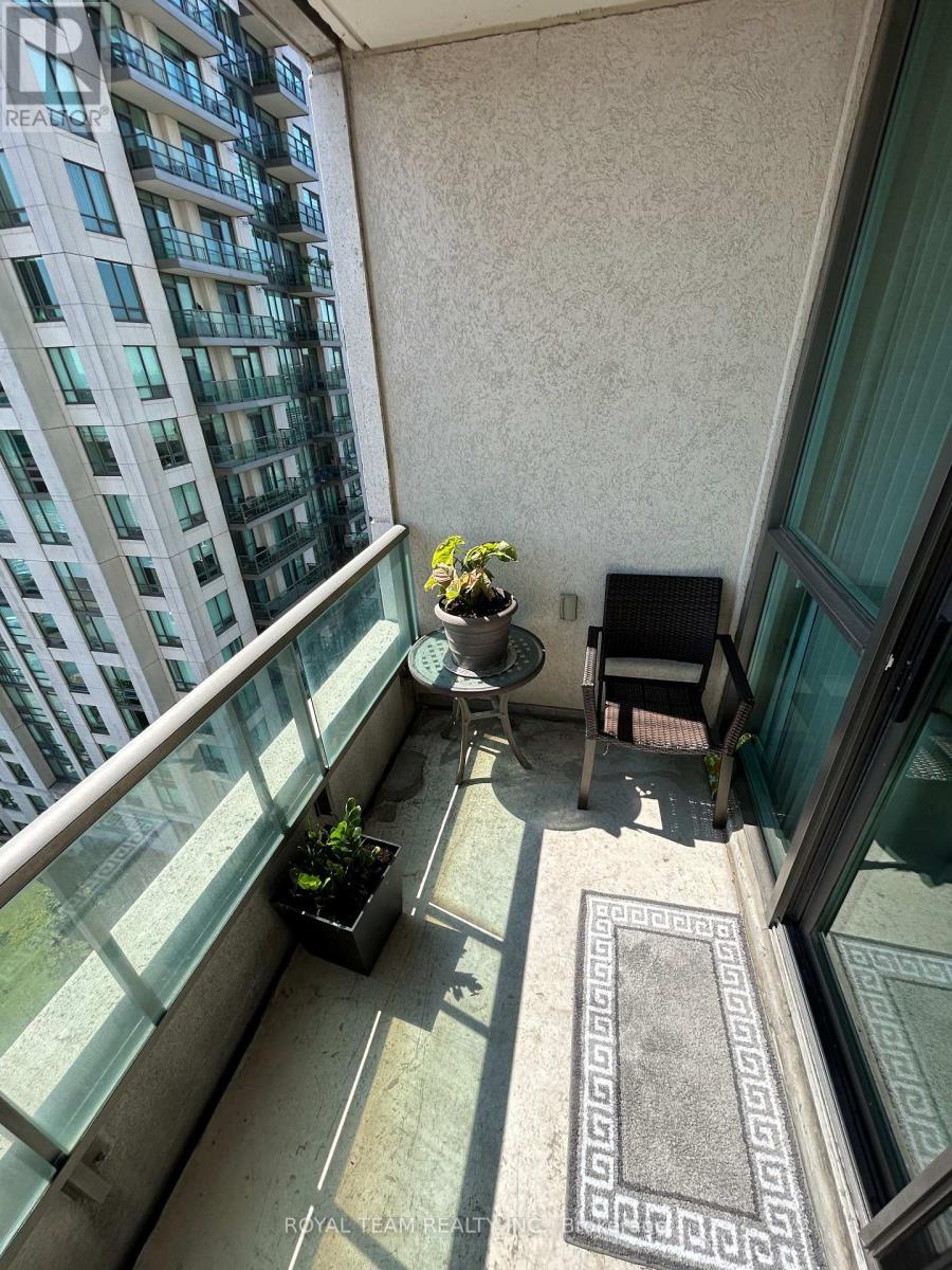 1110 - 100 Promenade Circle, Vaughan, Ontario  L4J 7W7 - Photo 12 - N13657518