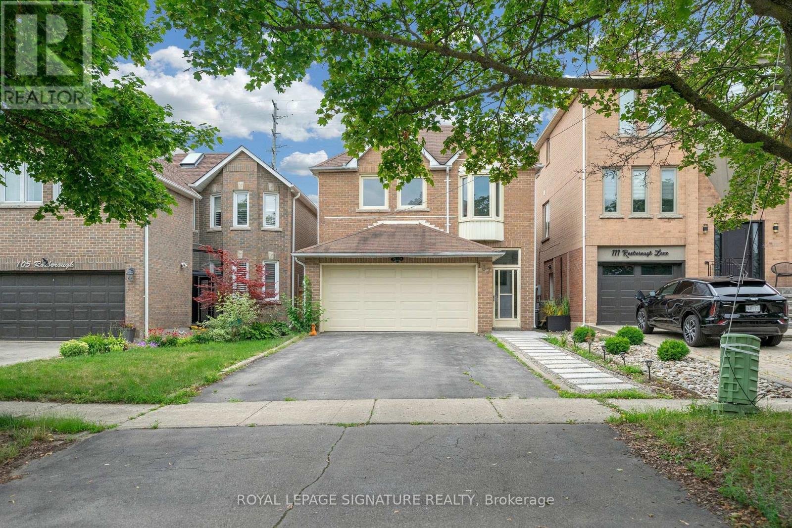 107 ROXBOROUGH LANE, Vaughan, Ontario