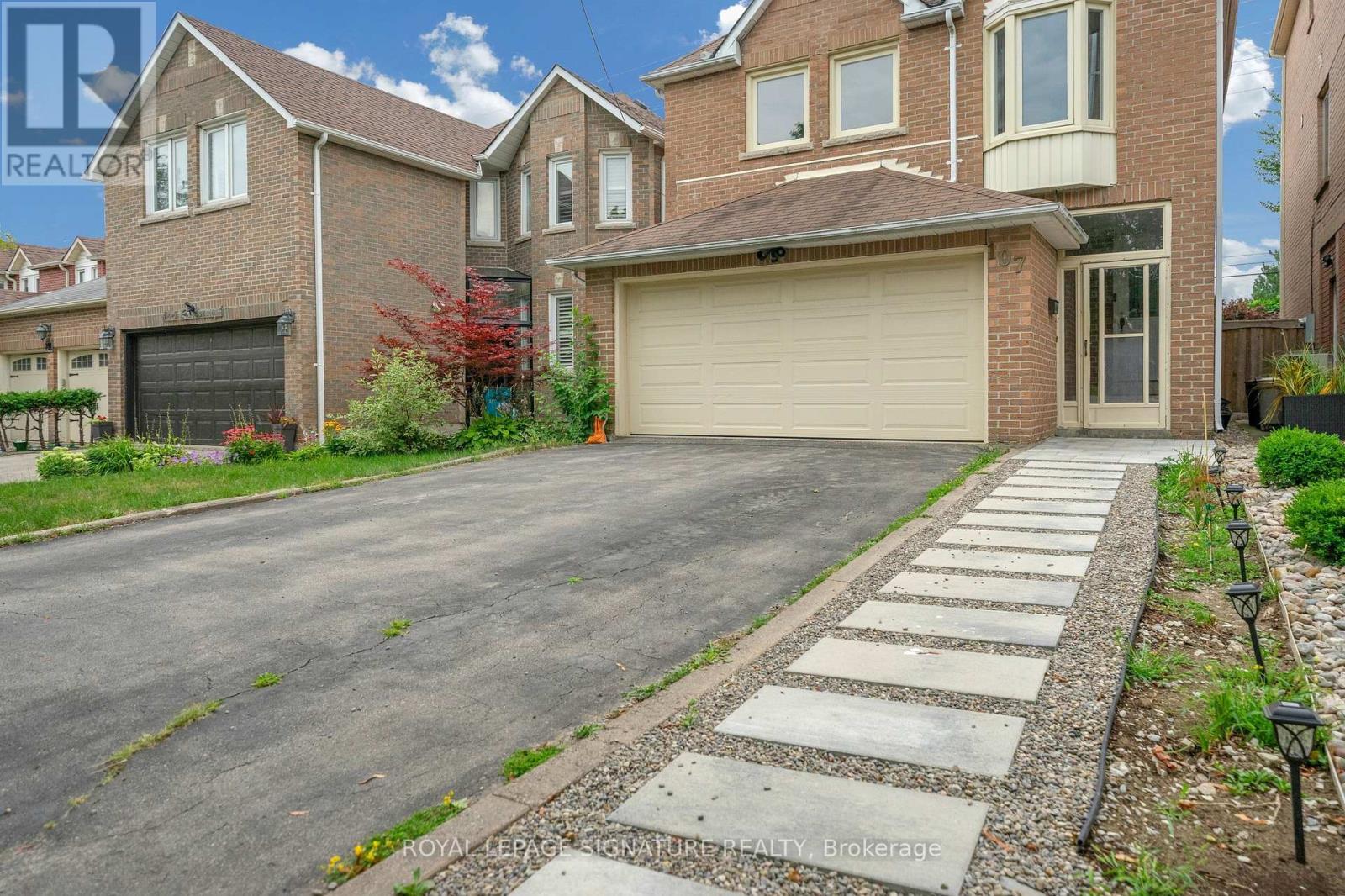 107 Roxborough Lane, Vaughan, Ontario  L4J 4T5 - Photo 6 - N13657606