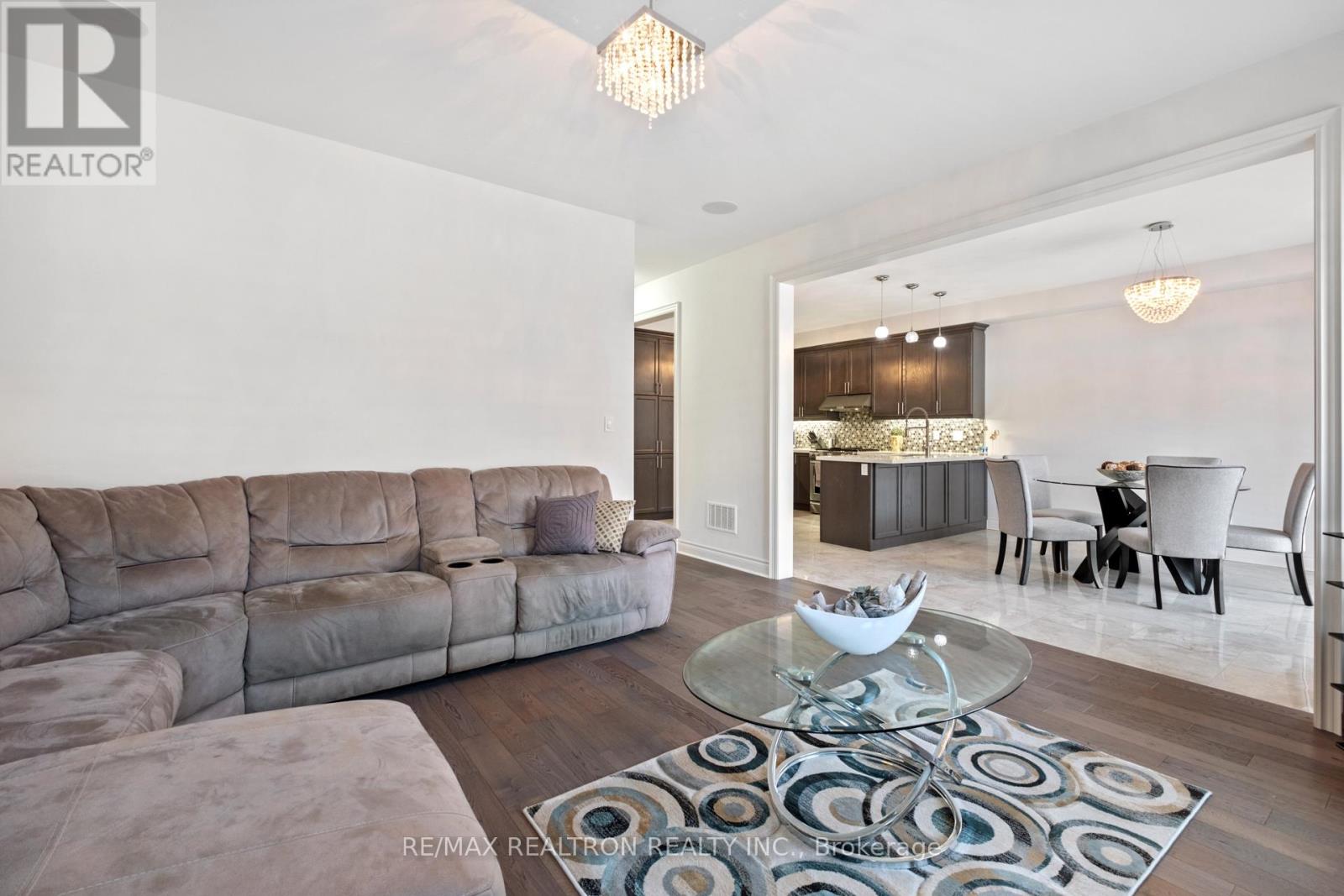 91 Cayton Crescent, Bradford West Gwillimbury, Ontario  L3Z 0V9 - Photo 17 - N13657634
