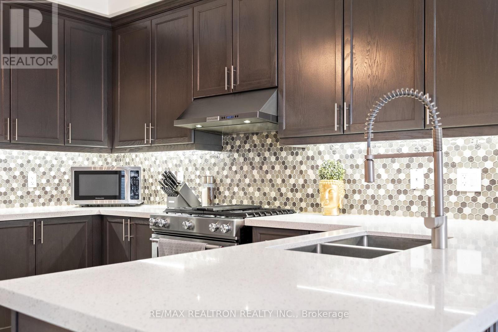 91 Cayton Crescent, Bradford West Gwillimbury, Ontario  L3Z 0V9 - Photo 23 - N13657634