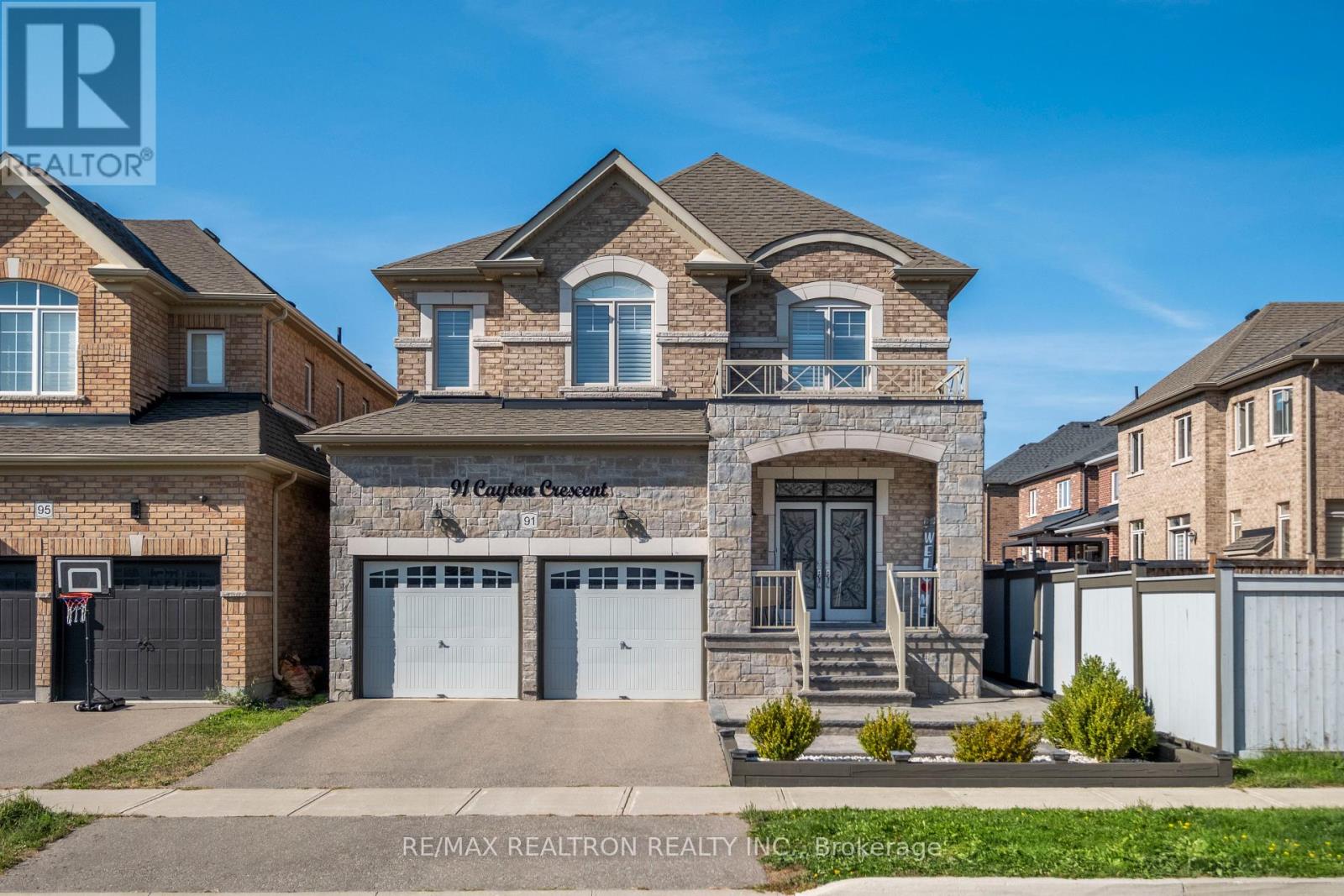 91 Cayton Crescent, Bradford West Gwillimbury, Ontario  L3Z 0V9 - Photo 3 - N13657634