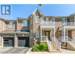 32 LAURELHURST CRESCENT, Vaughan, Ontario