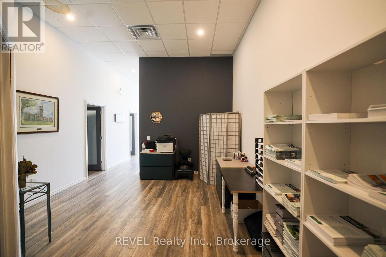 5 - 8685 Lundys Lane, Niagara Falls, Ontario  L2H 1H4 - Photo 5 - X13657566