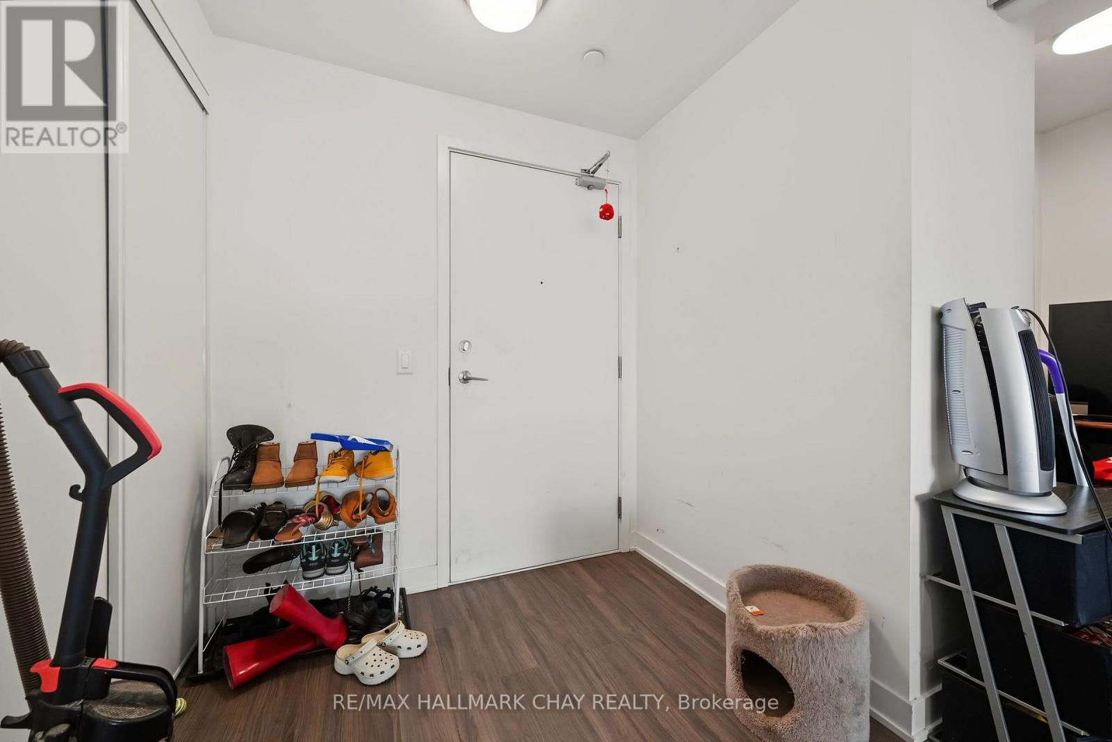 418 - 681 Yonge Street, Barrie, Ontario  L4N 4E8 - Photo 6 - S13657734