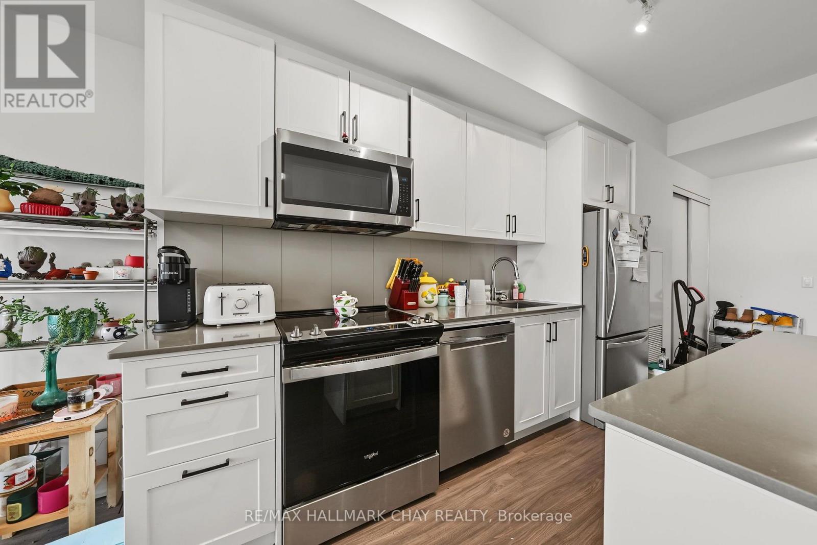 418 - 681 Yonge Street, Barrie, Ontario  L4N 4E8 - Photo 8 - S13657734