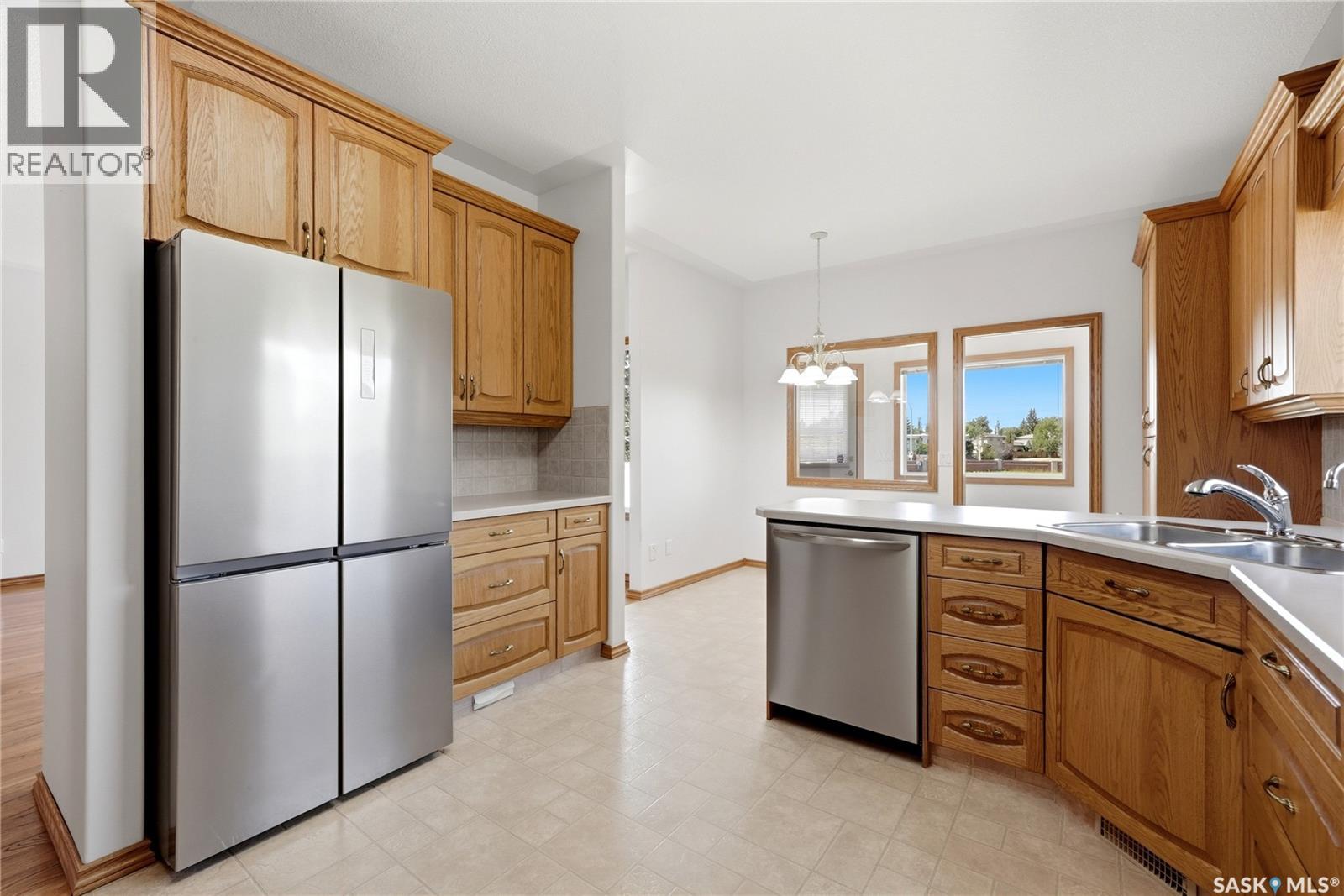 11330 Wascana Meadows, Regina, Saskatchewan  S4V 2V4 - Photo 11 - SK045125