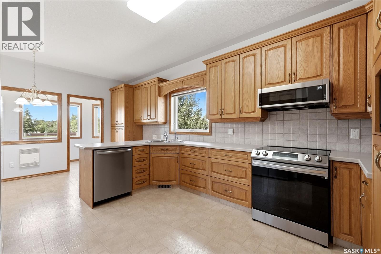 11330 Wascana Meadows, Regina, Saskatchewan  S4V 2V4 - Photo 9 - SK045125