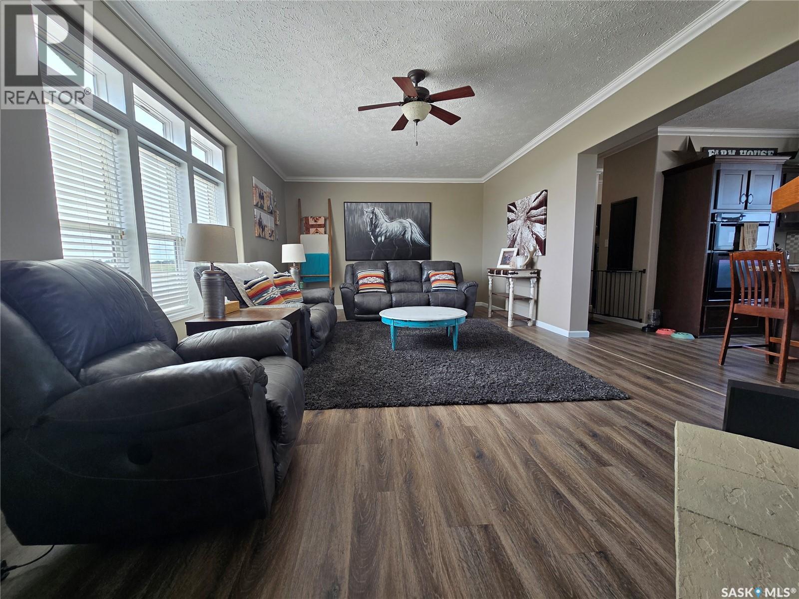 Eberts Acreage, Weyburn Rm No. 67, Saskatchewan  S4H 2J9 - Photo 14 - SK045117