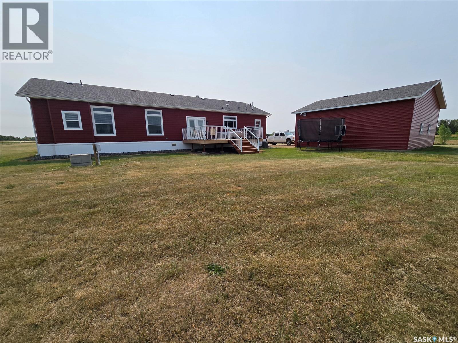 Eberts Acreage, Weyburn Rm No. 67, Saskatchewan  S4H 2J9 - Photo 3 - SK045117