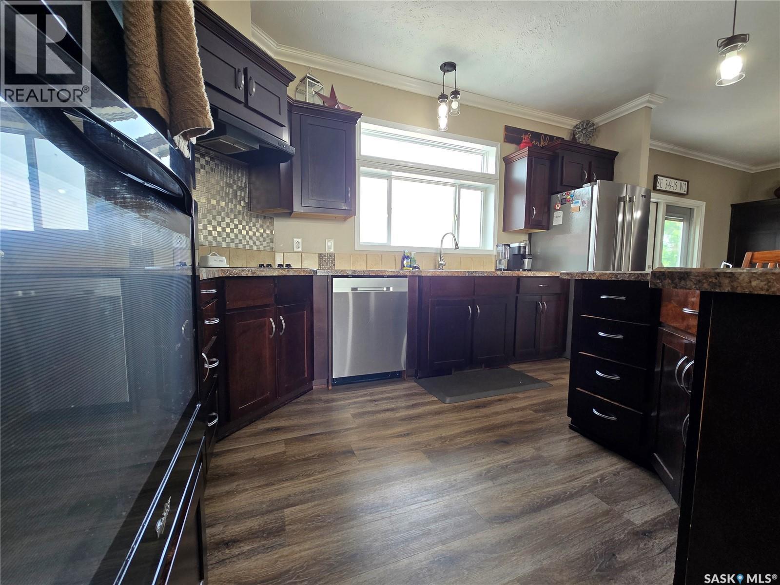 Eberts Acreage, Weyburn Rm No. 67, Saskatchewan  S4H 2J9 - Photo 6 - SK045117