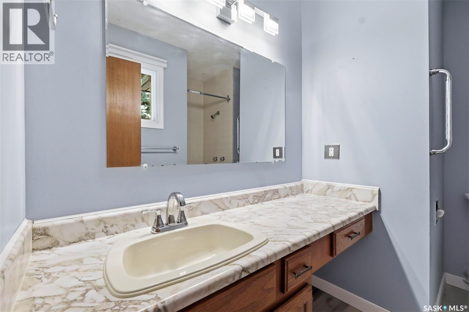19 Nash Place, Saskatoon, Saskatchewan  S7M 4H9 - Photo 18 - SK045107