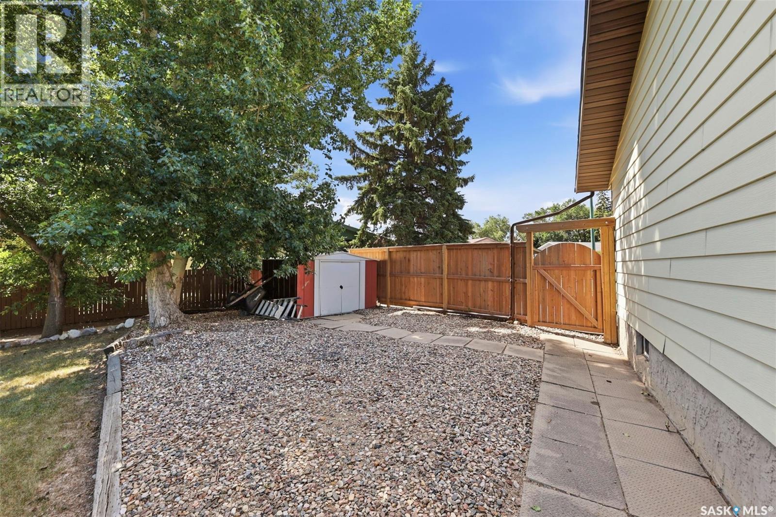19 Nash Place, Saskatoon, Saskatchewan  S7M 4H9 - Photo 35 - SK045107