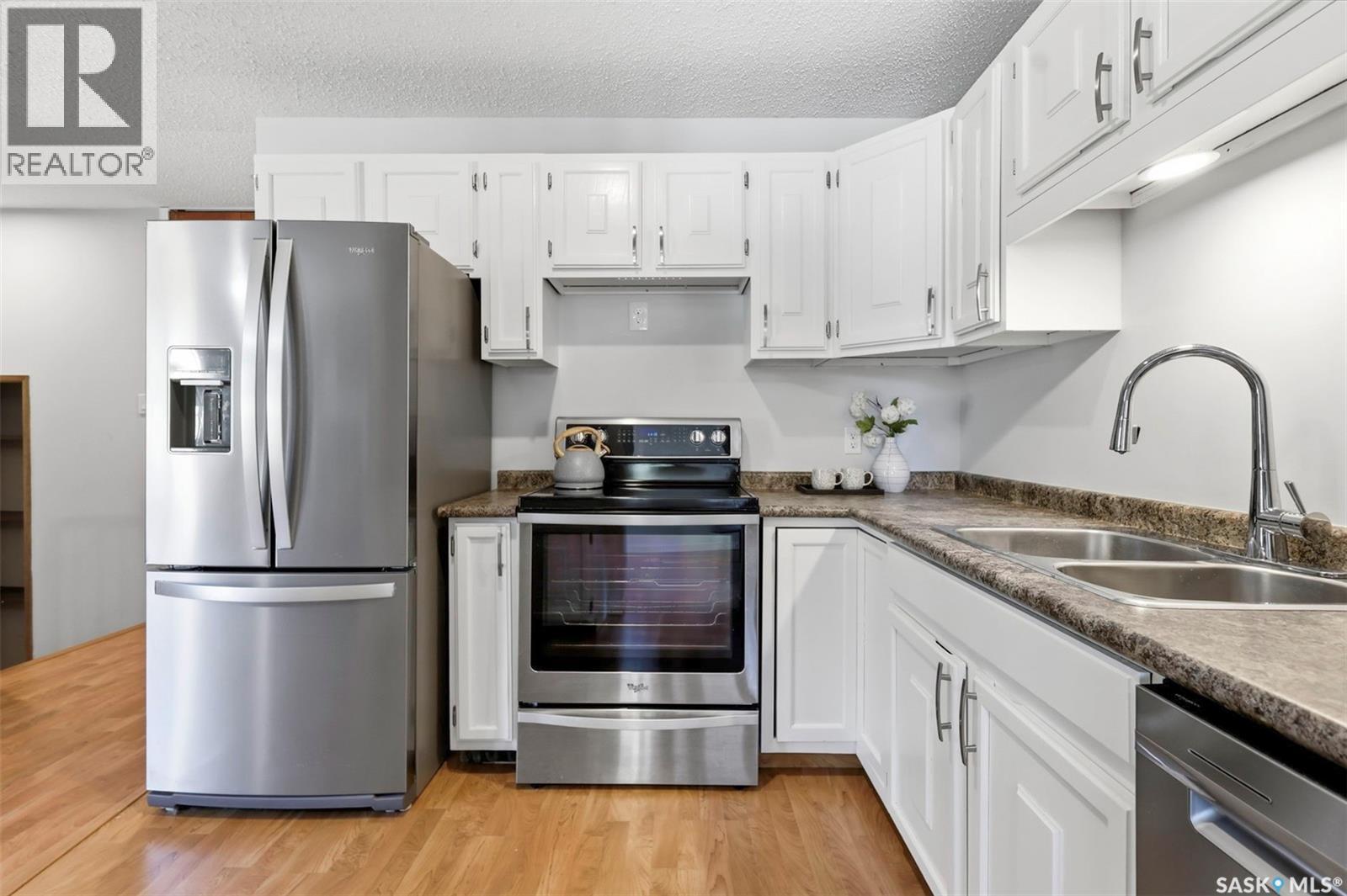 19 Nash Place, Saskatoon, Saskatchewan  S7M 4H9 - Photo 9 - SK045107
