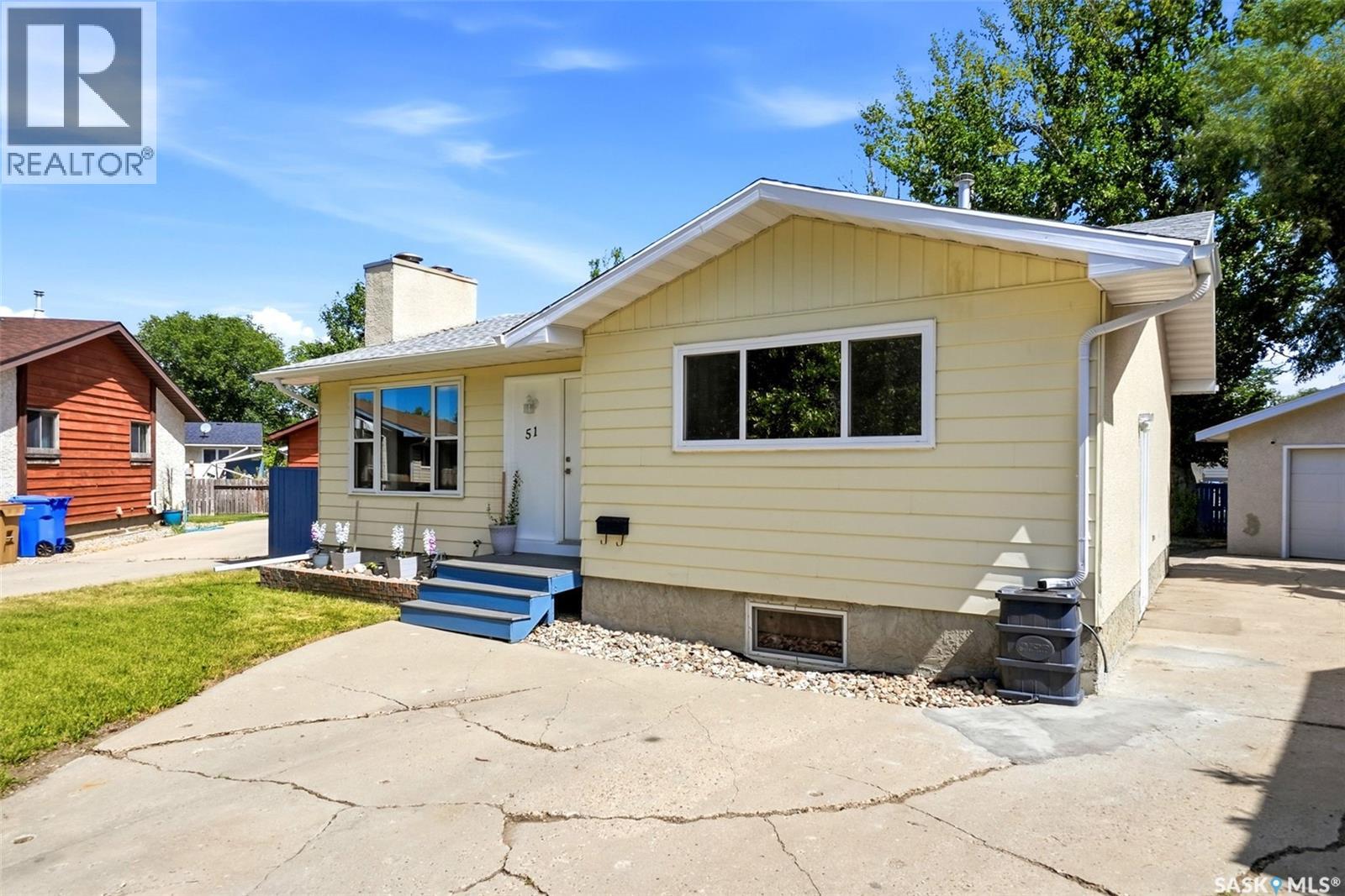 51 Martinac Crescent, Regina, Saskatchewan  S4X 1R5 - Photo 1 - SK045103