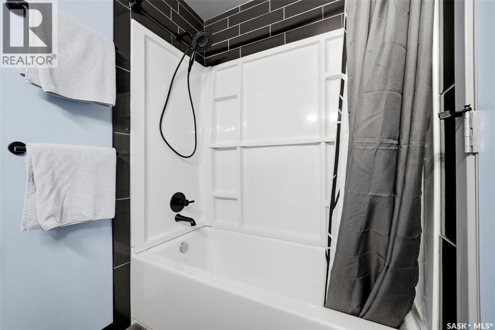 51 Martinac Crescent, Regina, Saskatchewan  S4X 1R5 - Photo 19 - SK045103