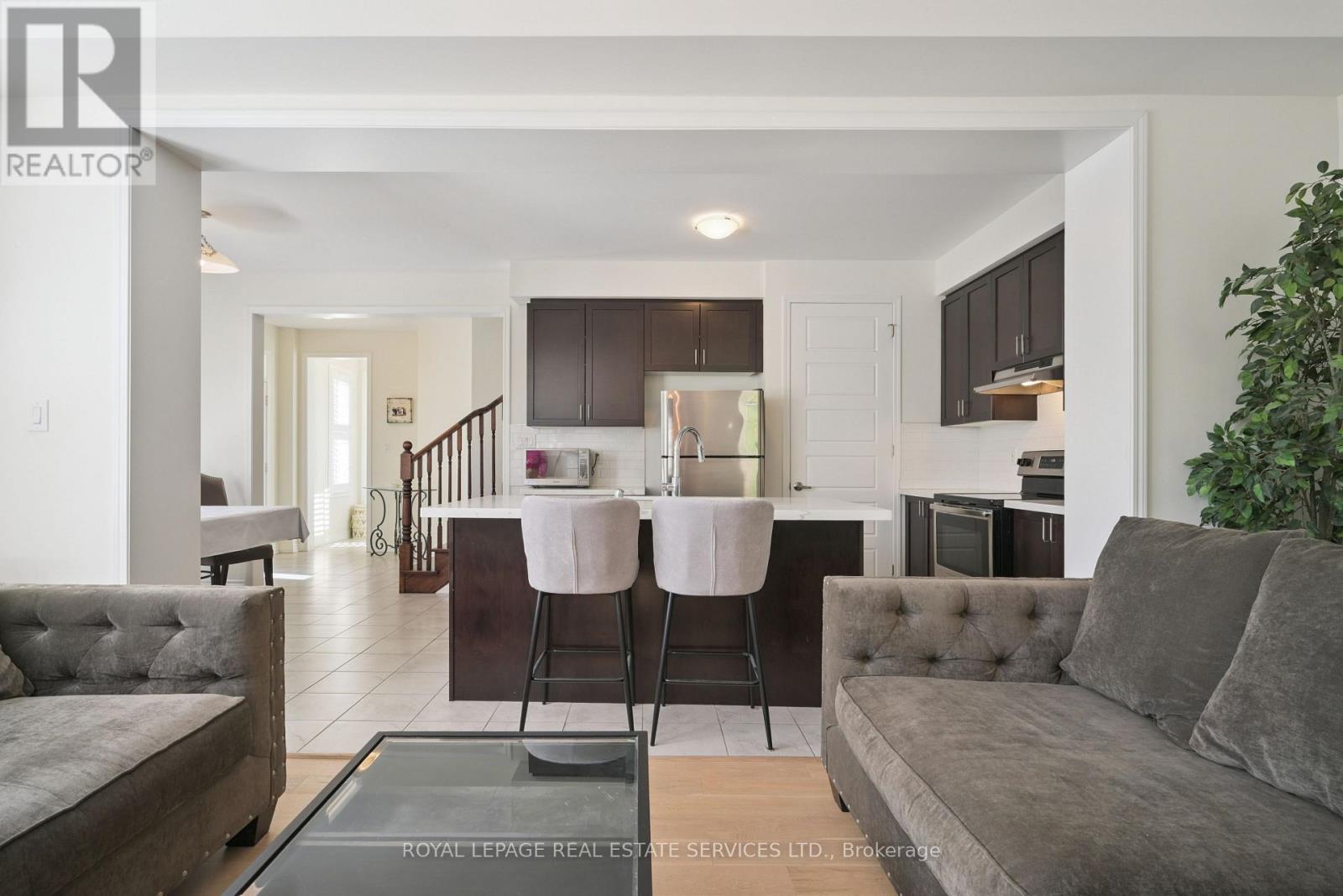 556 Juneberry Court, Milton, Ontario  L9E 1M8 - Photo 13 - W13657492