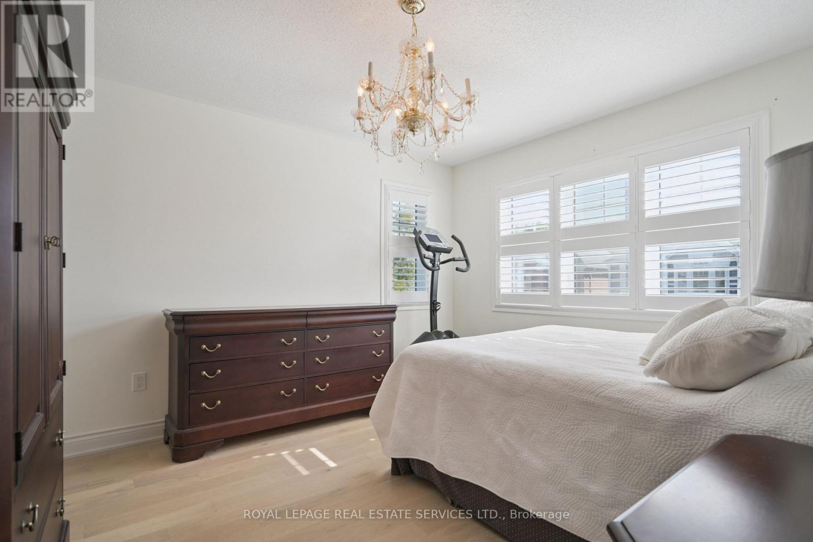 556 Juneberry Court, Milton, Ontario  L9E 1M8 - Photo 20 - W13657492