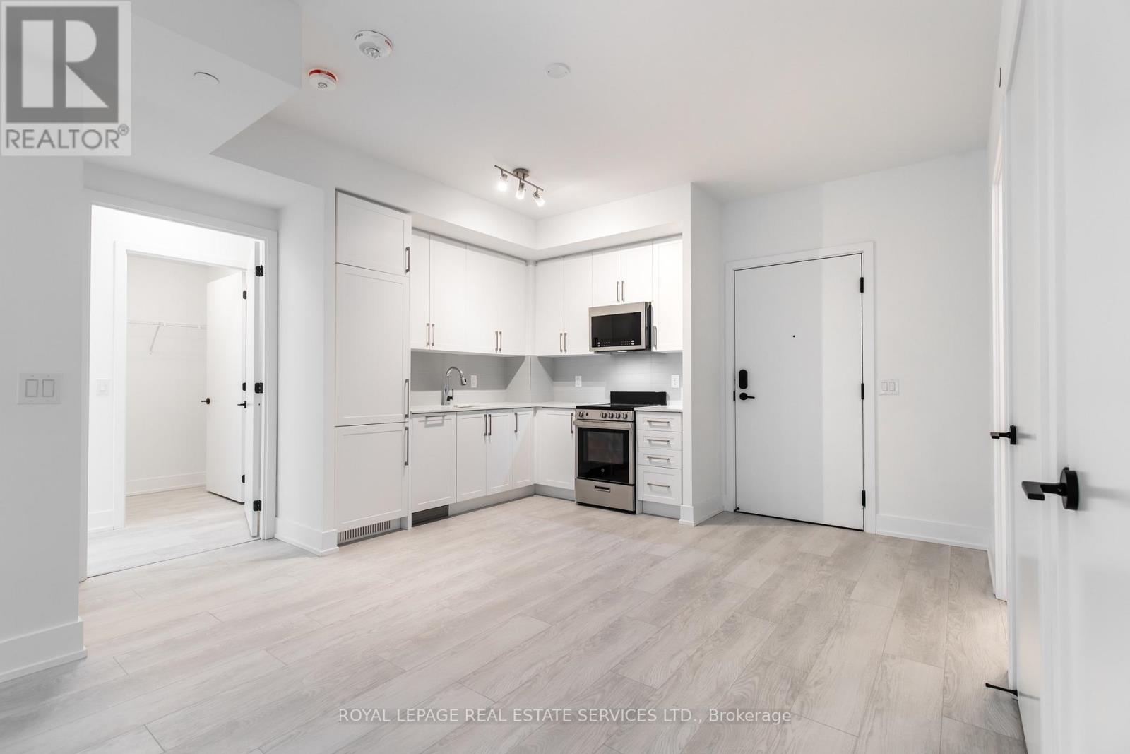 325 - 2450 Old Bronte Road, Oakville, Ontario L6M 5P6 - Photo 4 - W13657546