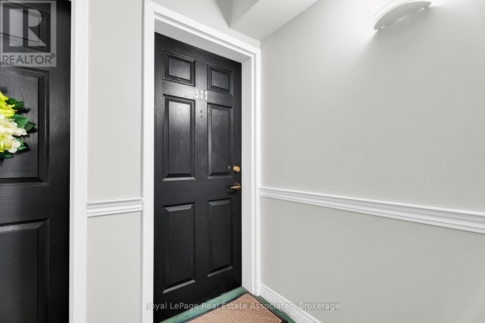 311 - 4003 Kilmer Drive, Burlington, Ontario  L7M 4M1 - Photo 2 - W13657714