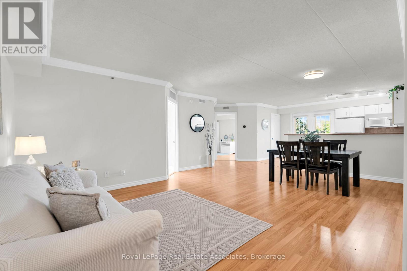 311 - 4003 Kilmer Drive, Burlington, Ontario  L7M 4M1 - Photo 8 - W13657714