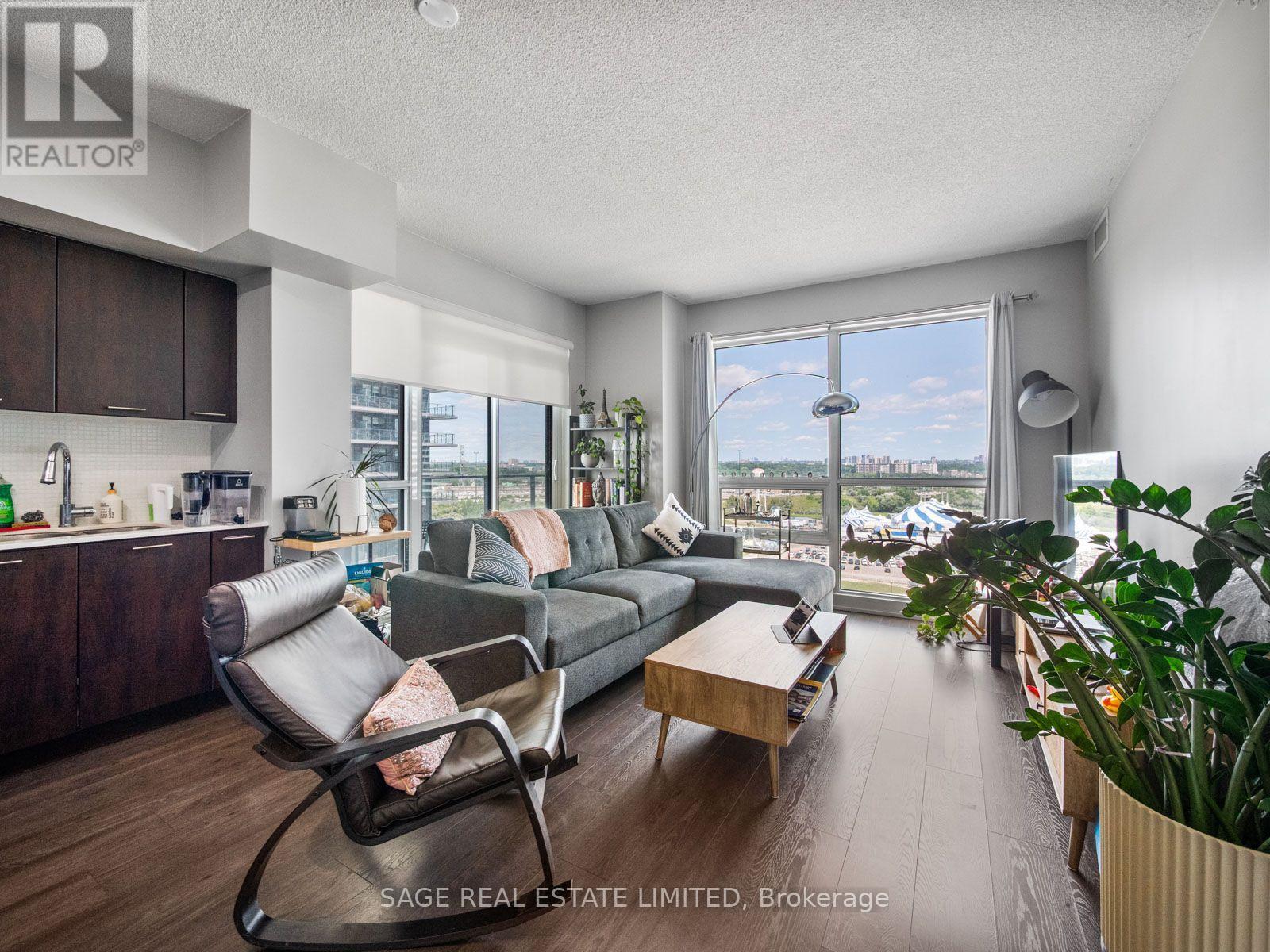 1704 - 2220 LAKE SHORE BOULEVARD W, Toronto, Ontario