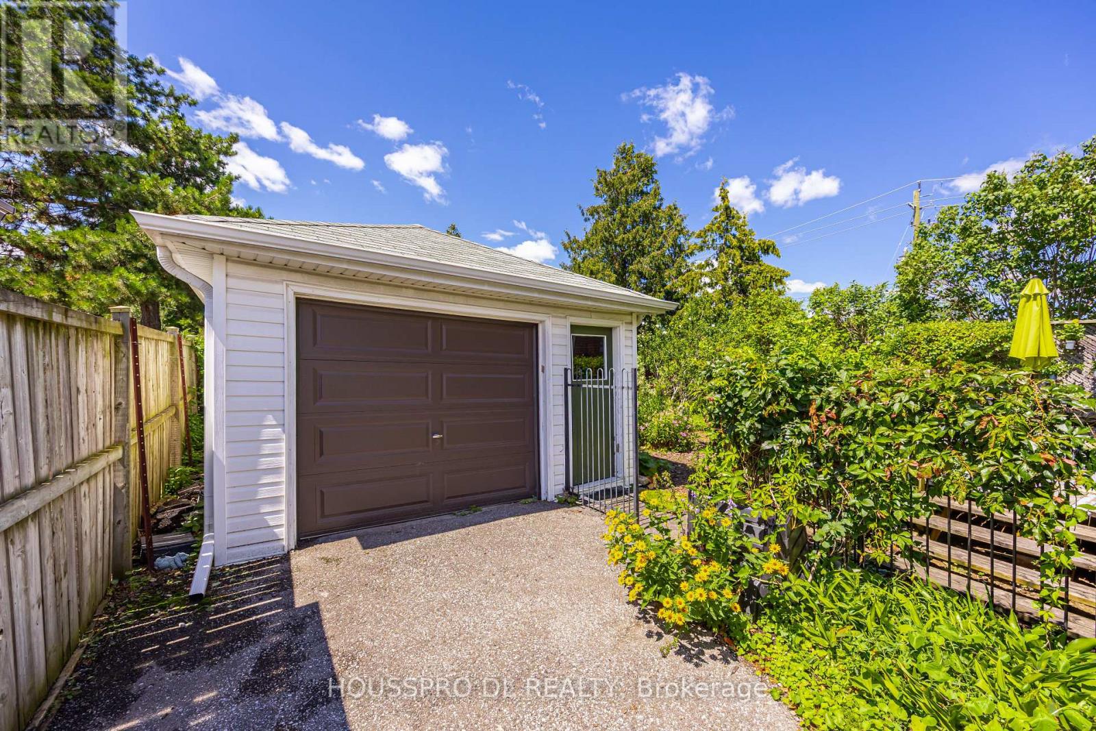 42 Chalfont Road, Toronto, Ontario  M9W 3S5 - Photo 32 - W13657760