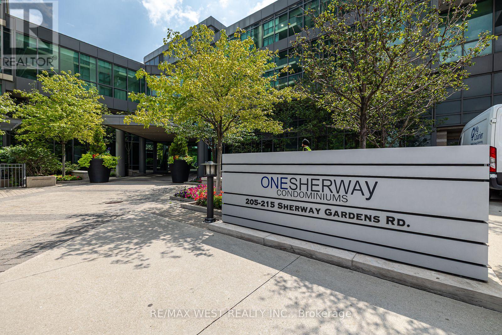 212 - 215 Sherway Gardens Road, Toronto, Ontario  M9C 0A4 - Photo 3 - W13657772