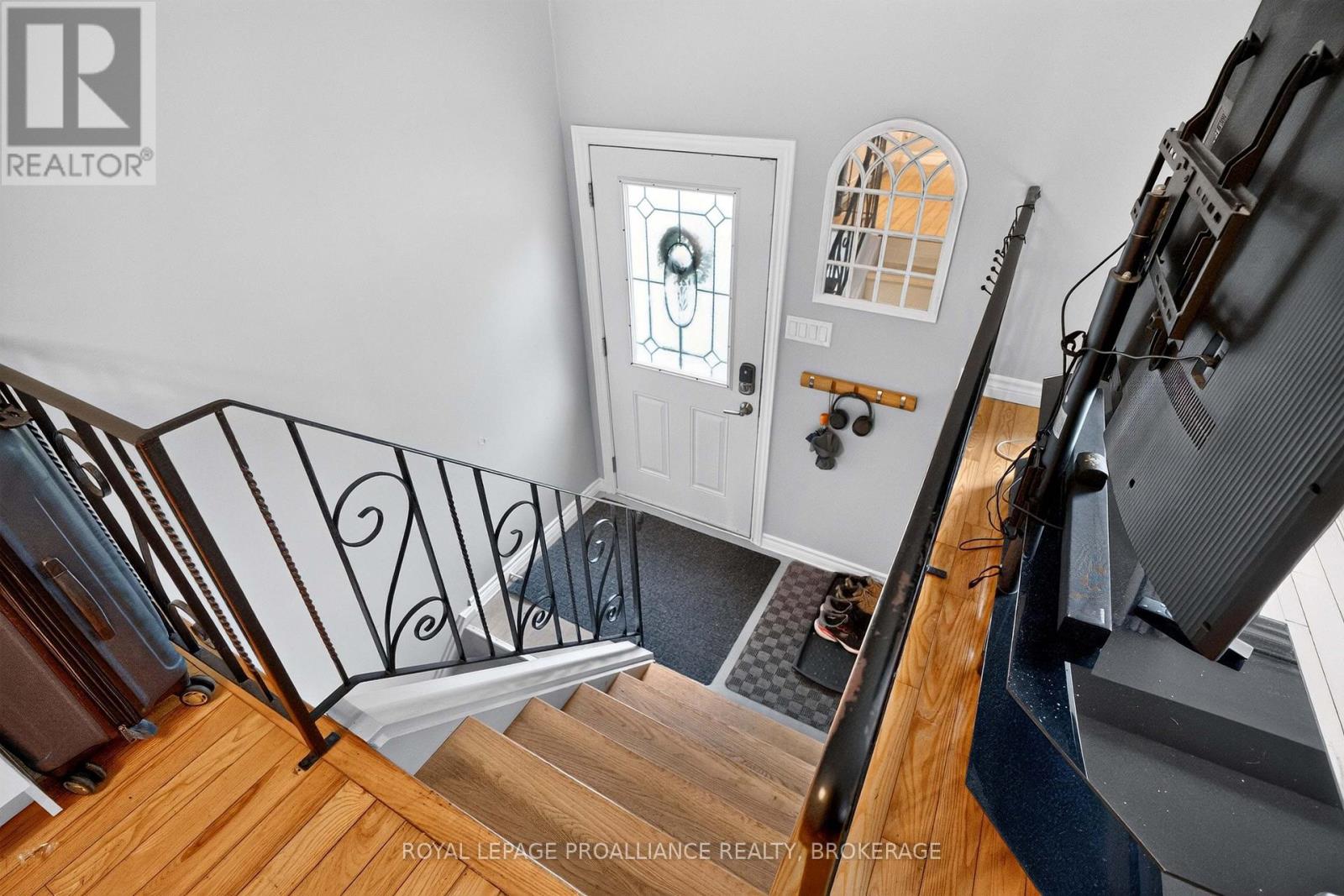 117 Wycliffe Crescent, Kingston, Ontario  K7K 6B3 - Photo 2 - X13657414